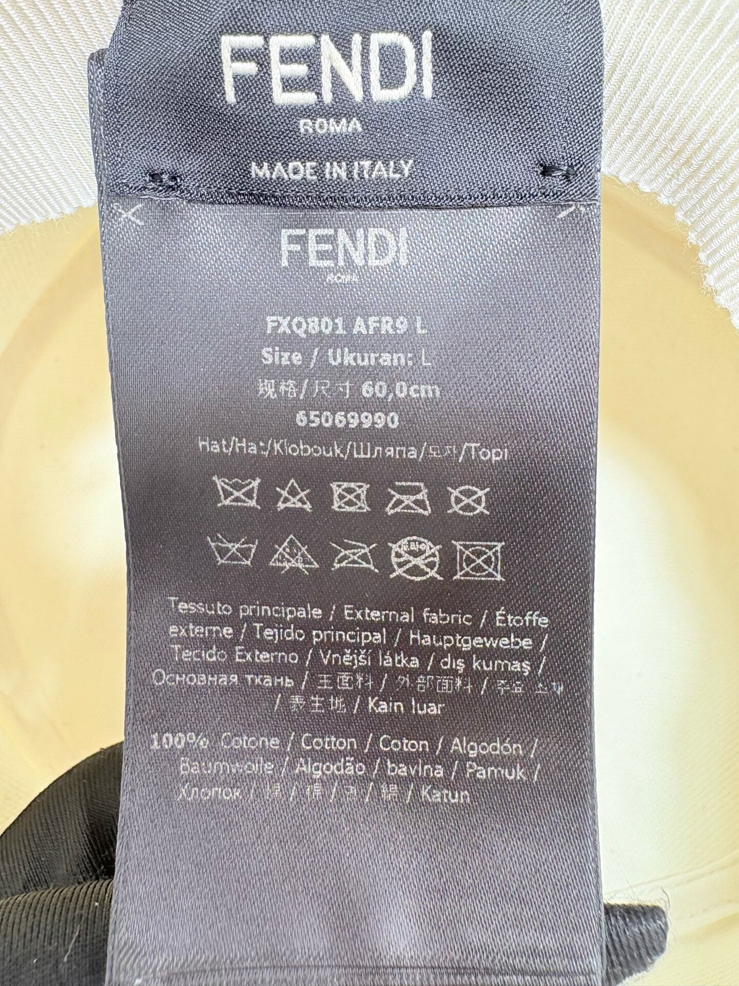 Fendi FENDI Logo Bucket Hat Size ONE SIZE - 4 Thumbnail