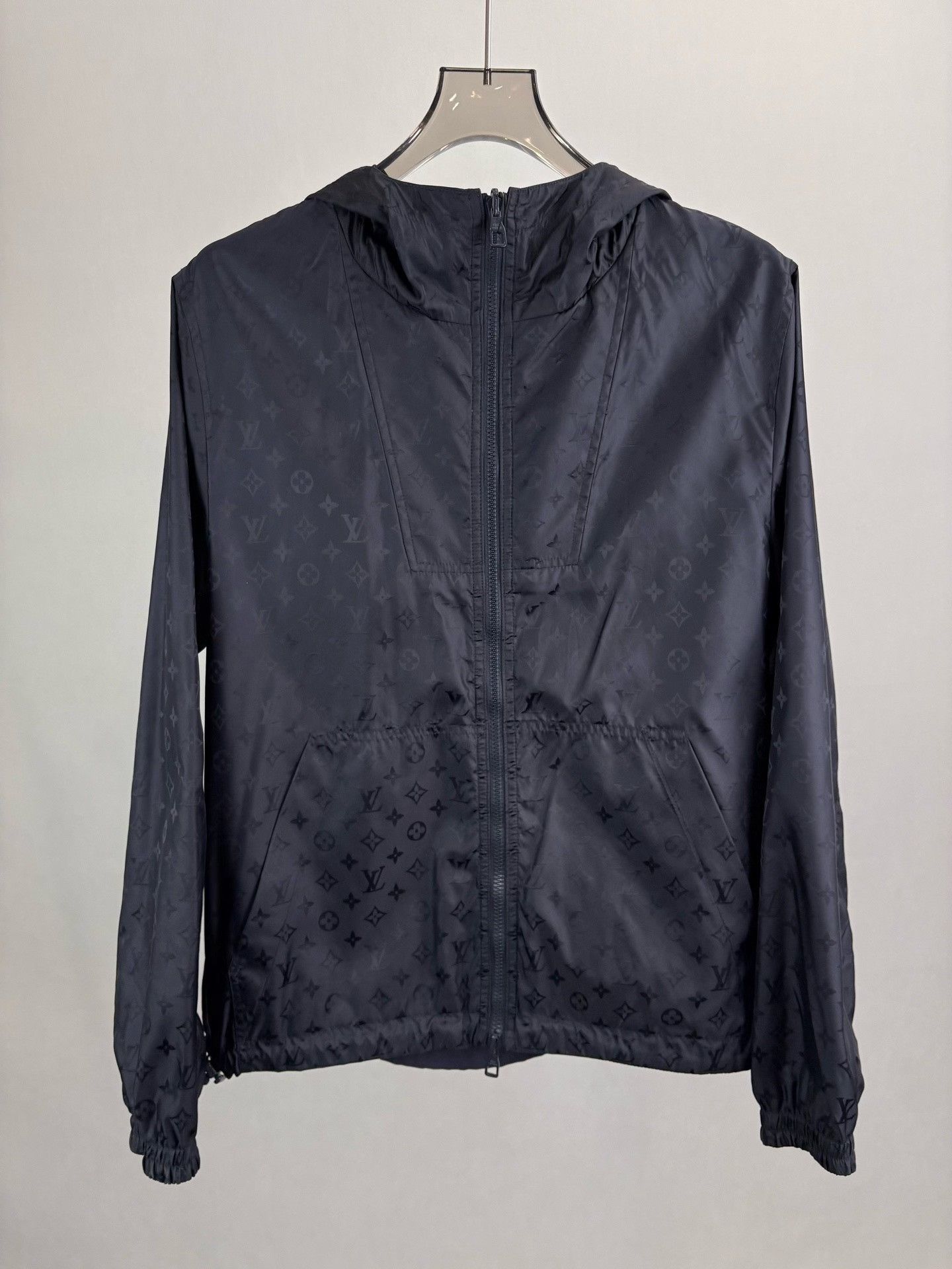 Louis Vuitton Louis Vuitton Reversible Logo Pin Jacket Size US S / EU 44-46 / 1 - 4 Thumbnail