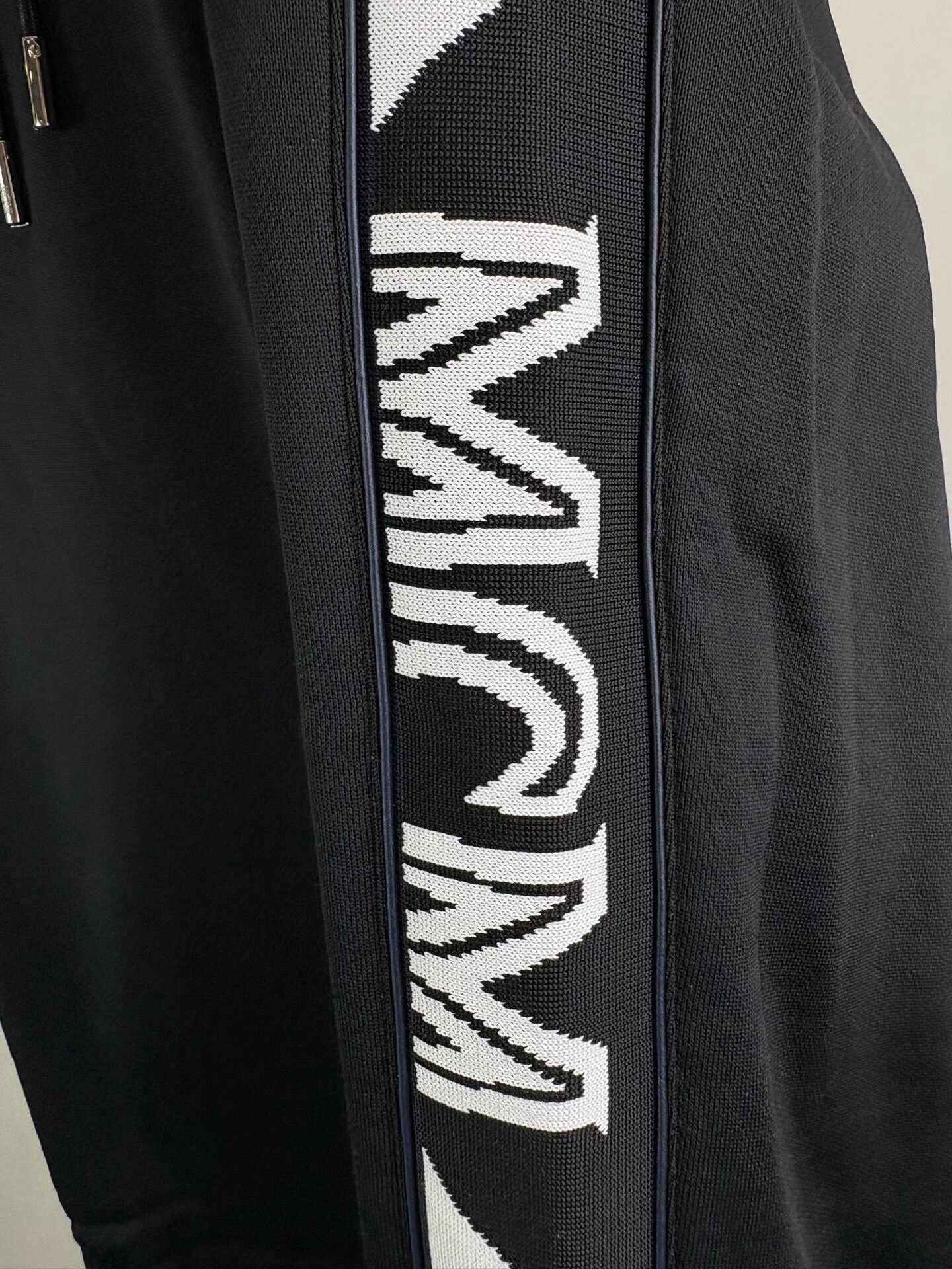 MCM MCM String Logo Sweatpants Size US 35 - 3 Thumbnail