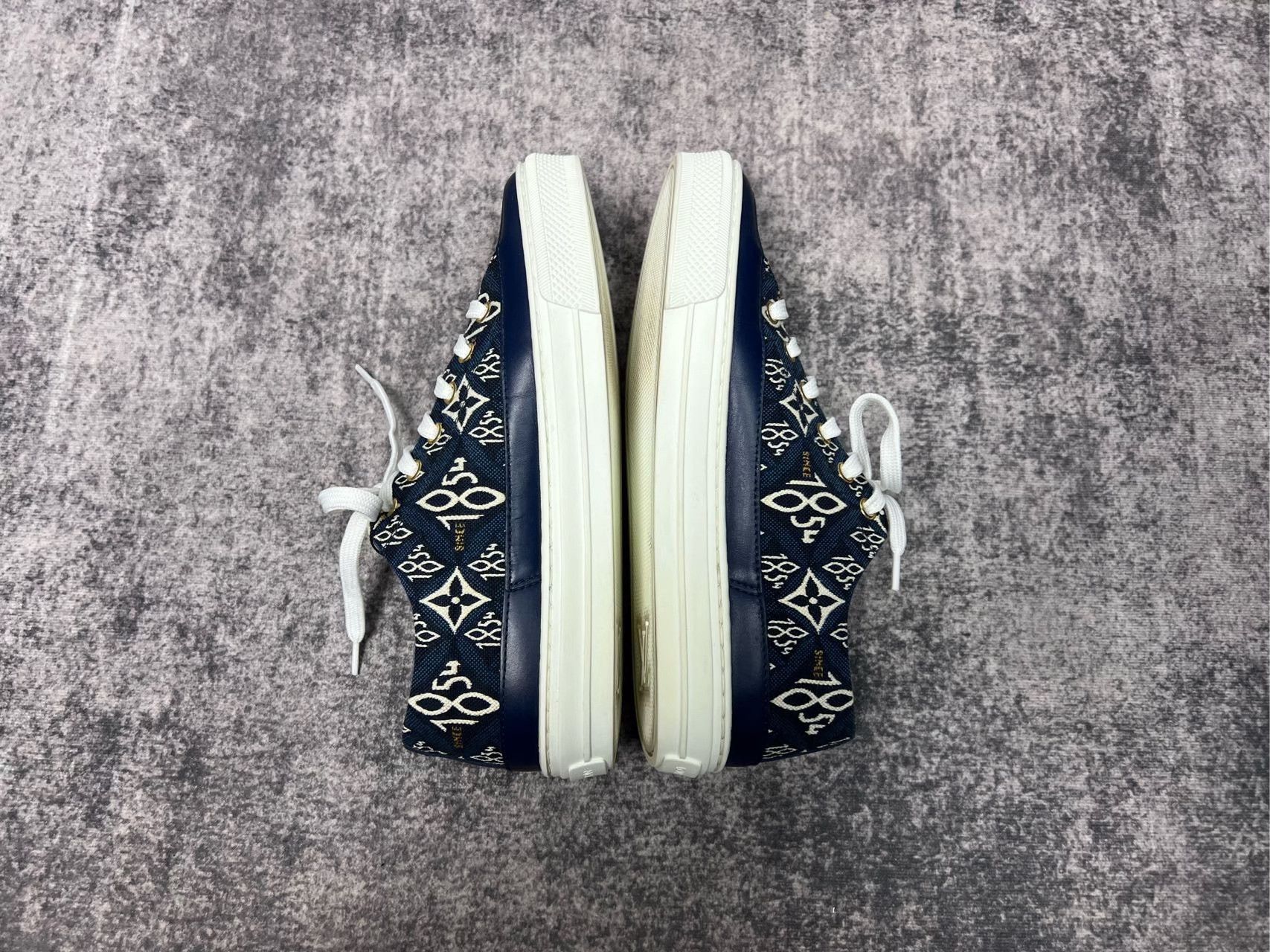 Louis Vuitton Louis Vuitton LV1854 Monogram Sneakers Size US 5 / IT 35 - 4 Thumbnail