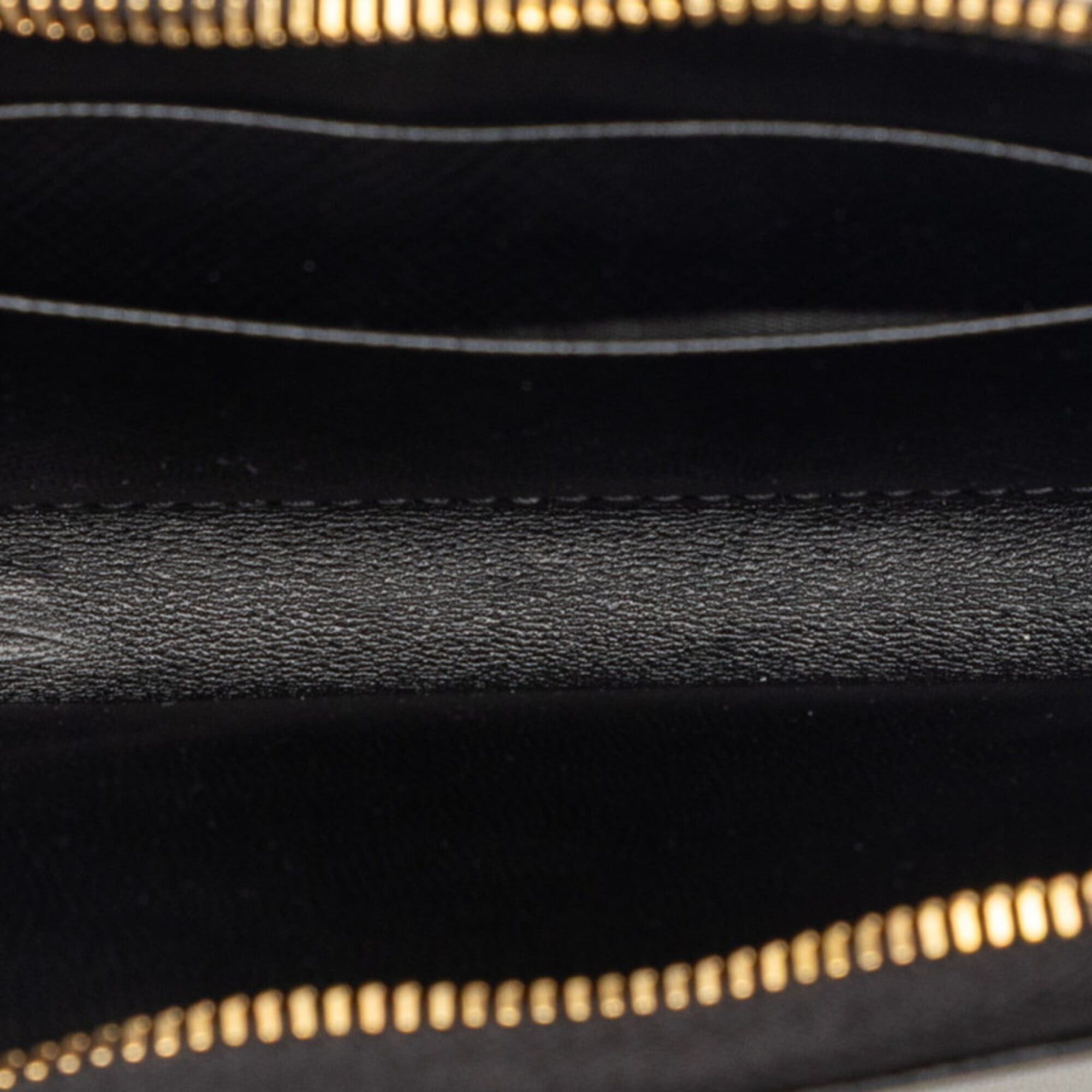 Prada Prada Compact Wallet, Black Saffiano Leather, Women's Wallet/Coin Case. Size ONE SIZE - 4 Thumbnail