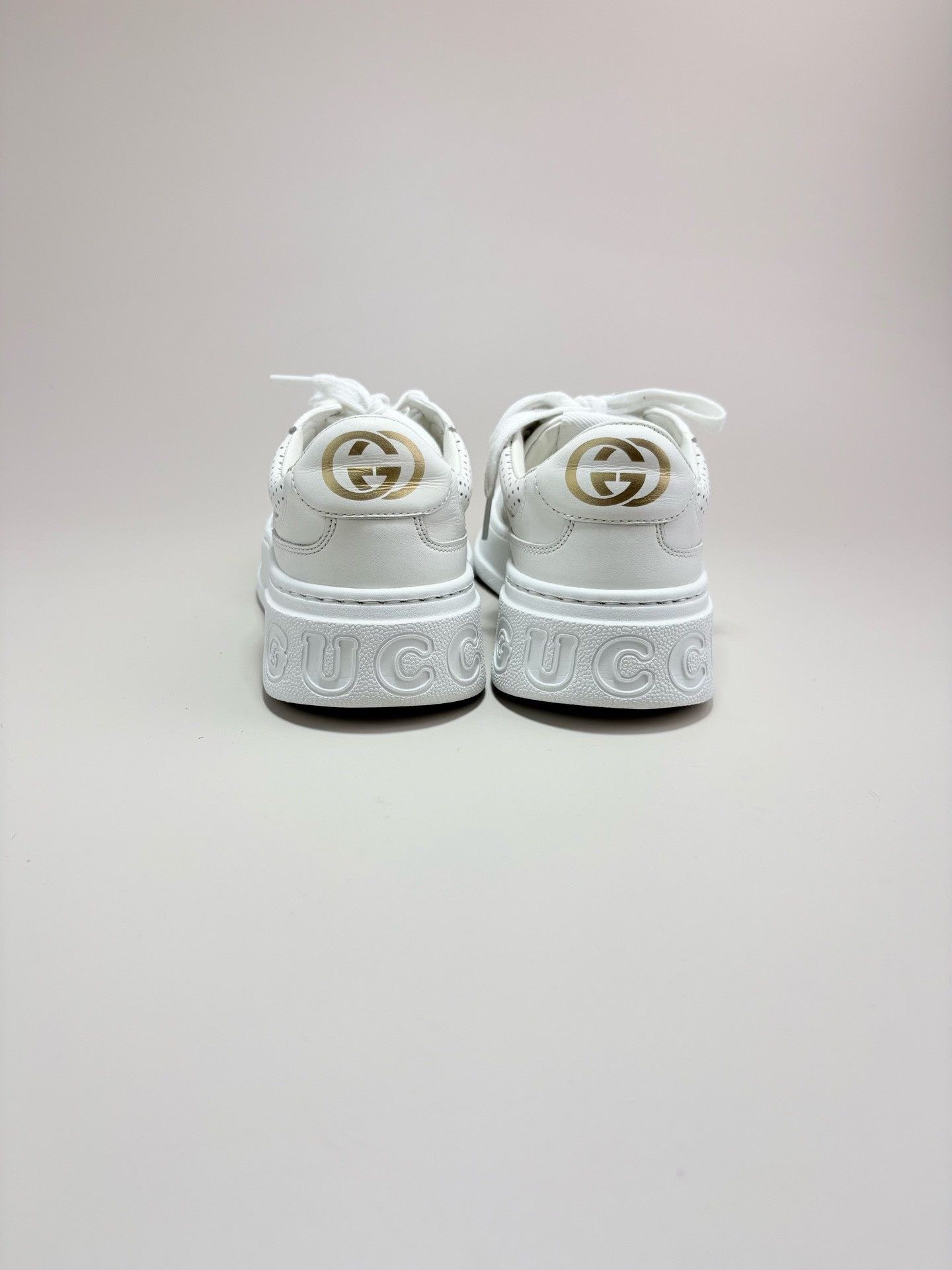 Gucci Gucci White Biscuit Shoes Size US 5 / IT 35 - 3 Thumbnail
