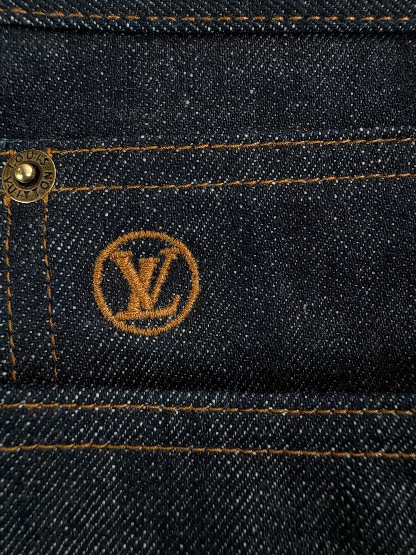 Louis Vuitton Louis Vuitton LV Back Leather Patch Jeans Size US 28 / EU 44 - 3 Thumbnail