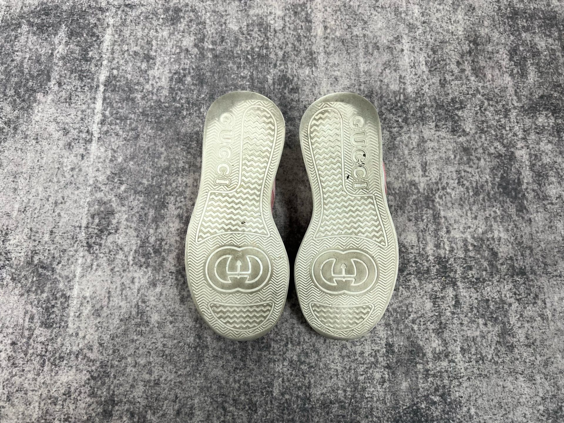 Gucci Gucci Pink Monogram Cookie Sneakers Size US 4.5 / IT 34.5 - 7 Thumbnail