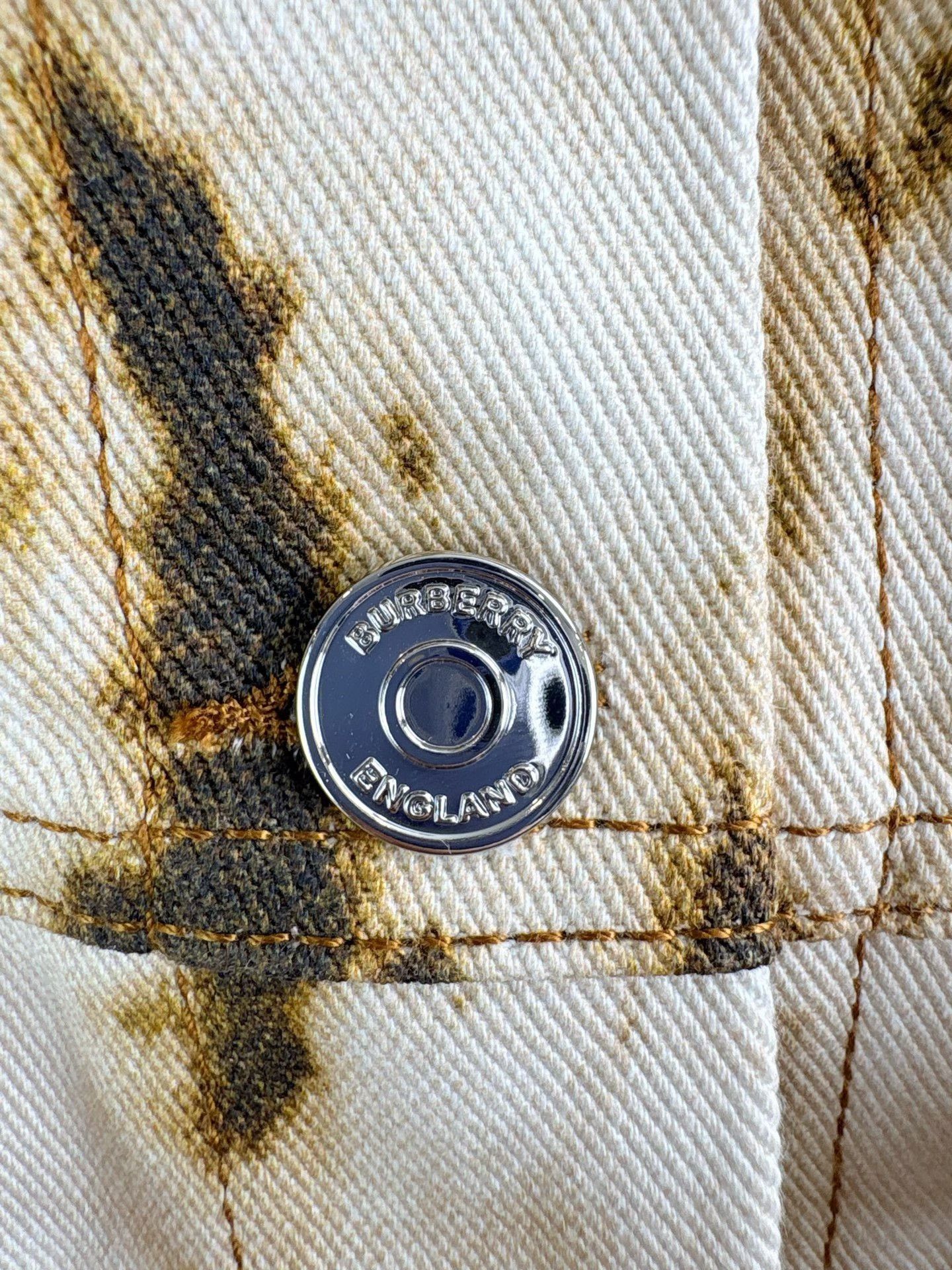 Burberry Burberry Tie-Dye Leather Patch Denim Jacket Size S / US 4 / IT 40 - 3 Thumbnail