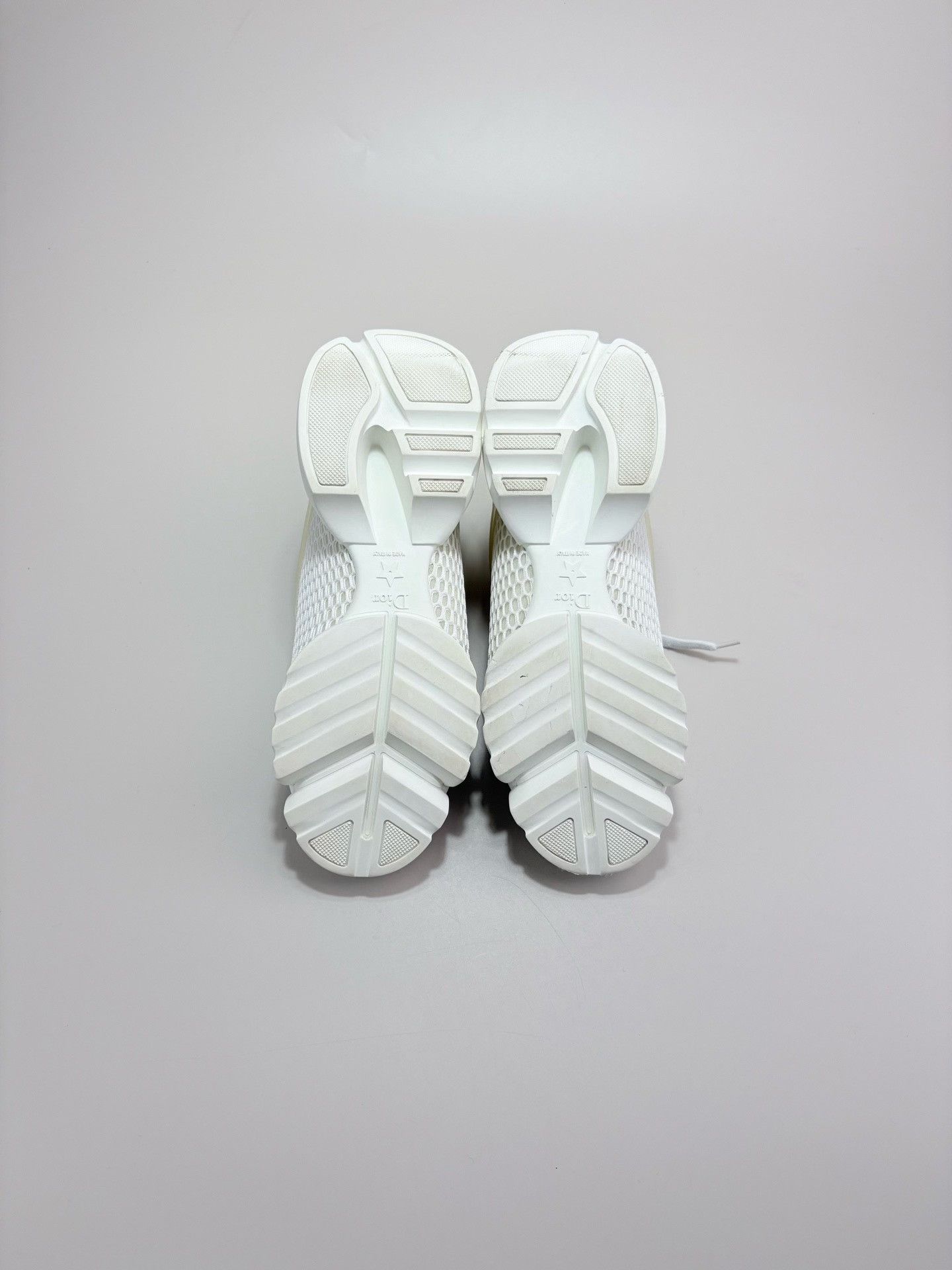 Dior DIOR White Mesh Chunky Sneakers Size US 7 / IT 37 - 6 Thumbnail
