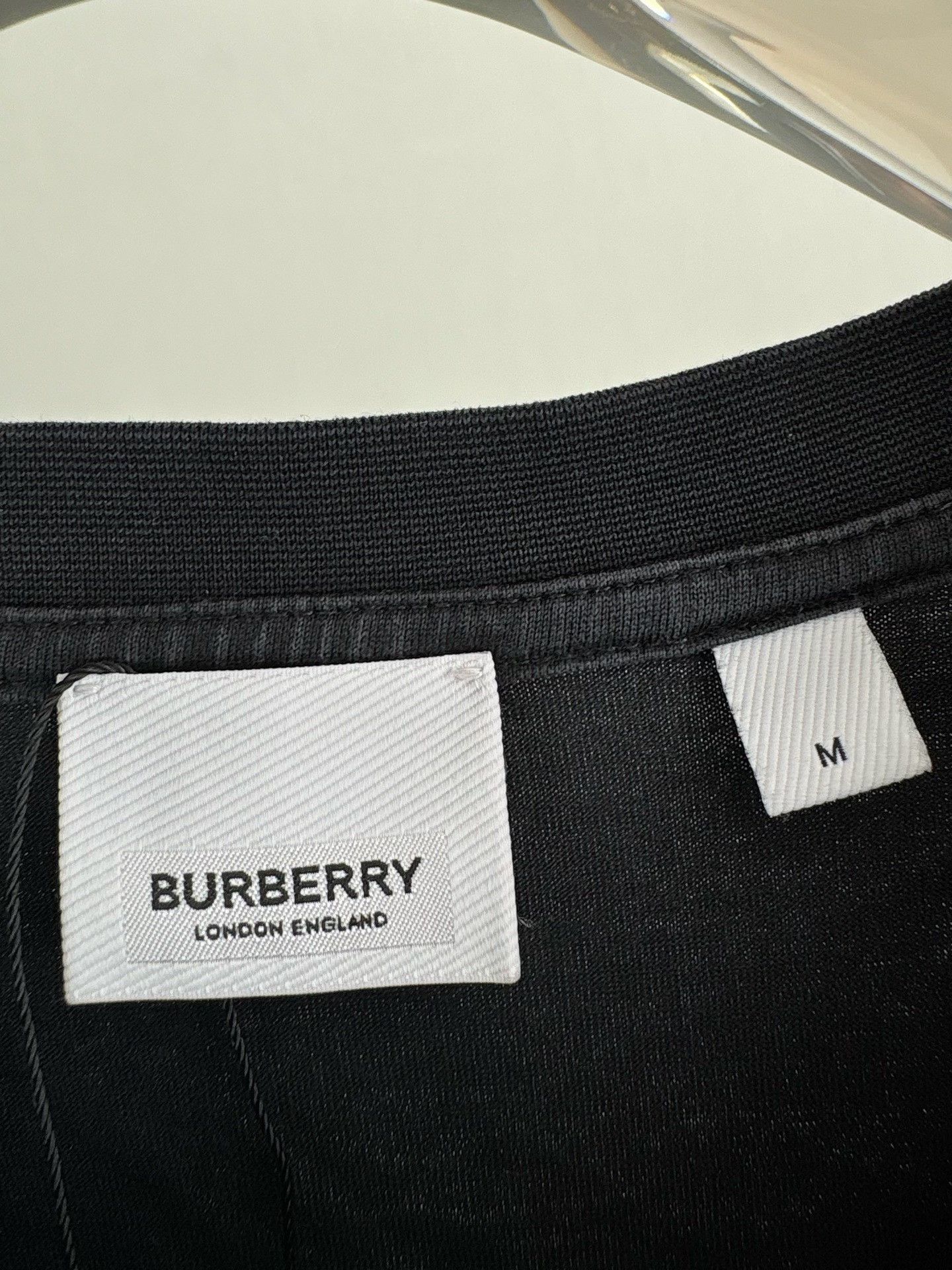 Burberry Burberry Logo Black Short-Sleeve Size US M / EU 48-50 / 2 - 4 Thumbnail