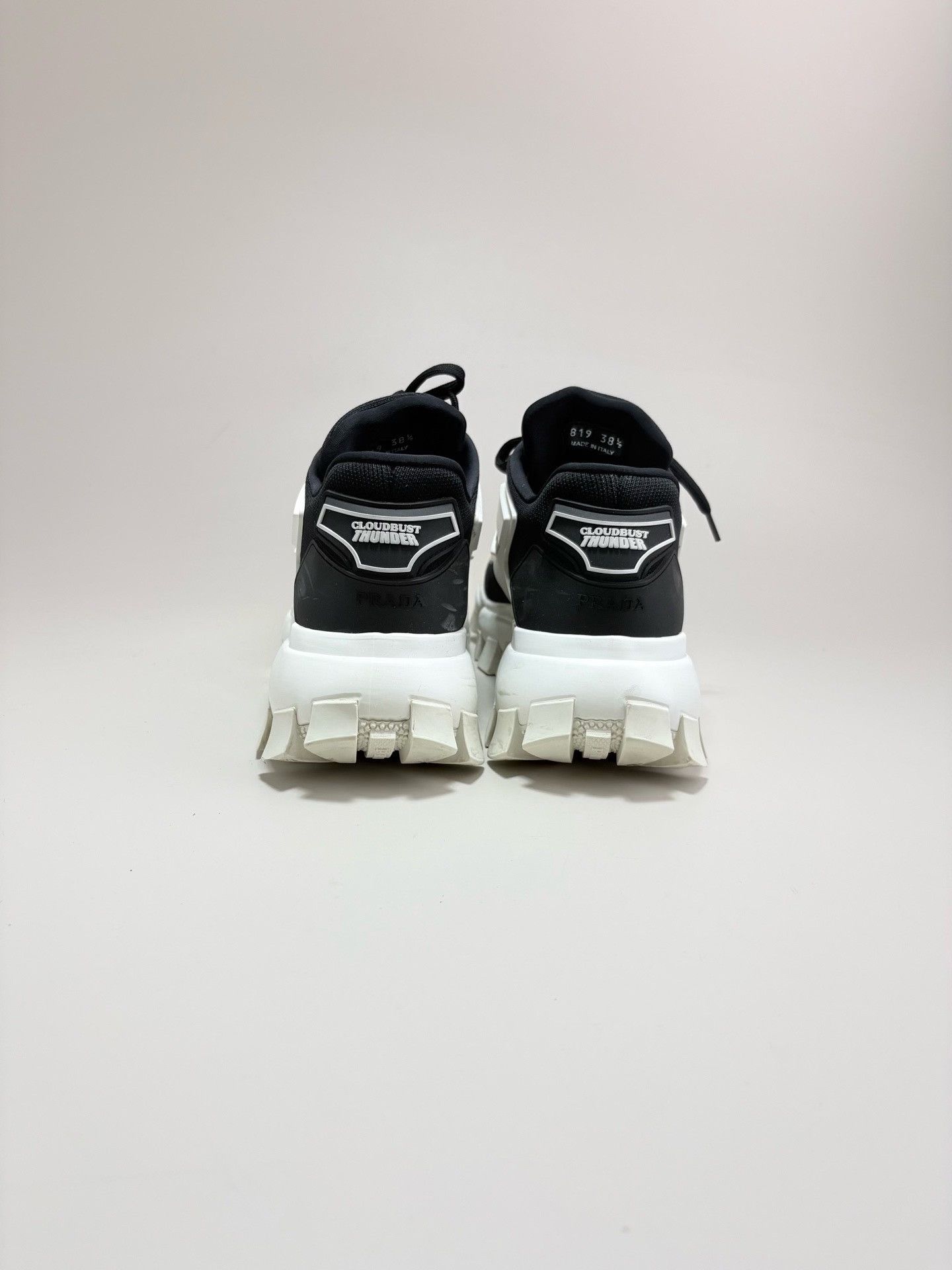 Prada PRADA CLOUDBUST THUNDER Dad Shoes Size US 7.5 / IT 37.5 - 3 Thumbnail