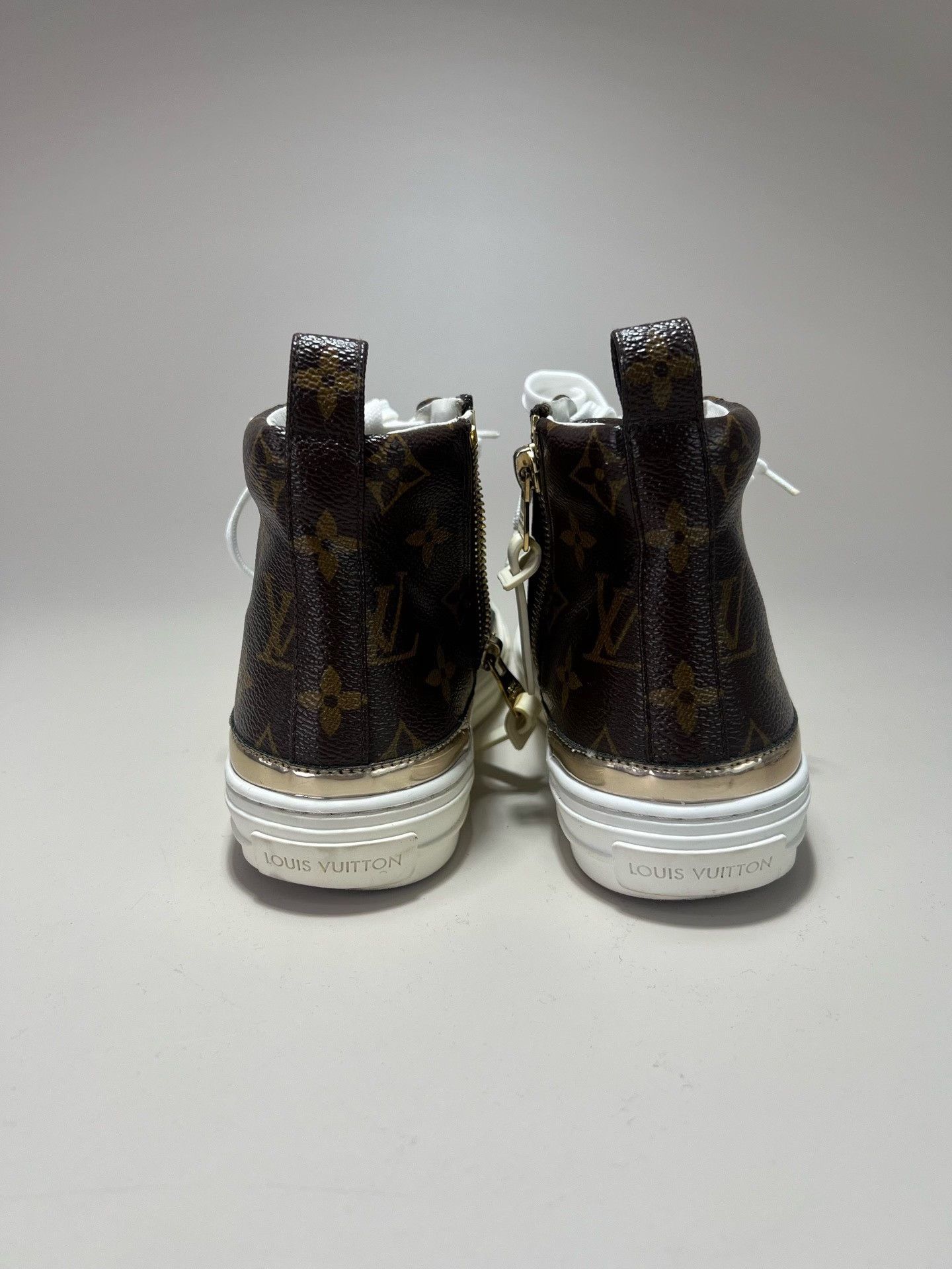 Louis Vuitton Louis Vuitton LV Stellar High-Top Sneakers Size US 4.5 / IT 34.5 - 3 Thumbnail