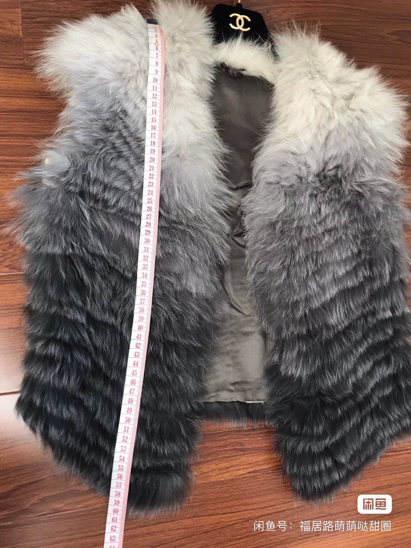 Max Mara Max Mara Fox Fur Vest Size XS / US 0-2 / IT 36-38 - 9 Thumbnail