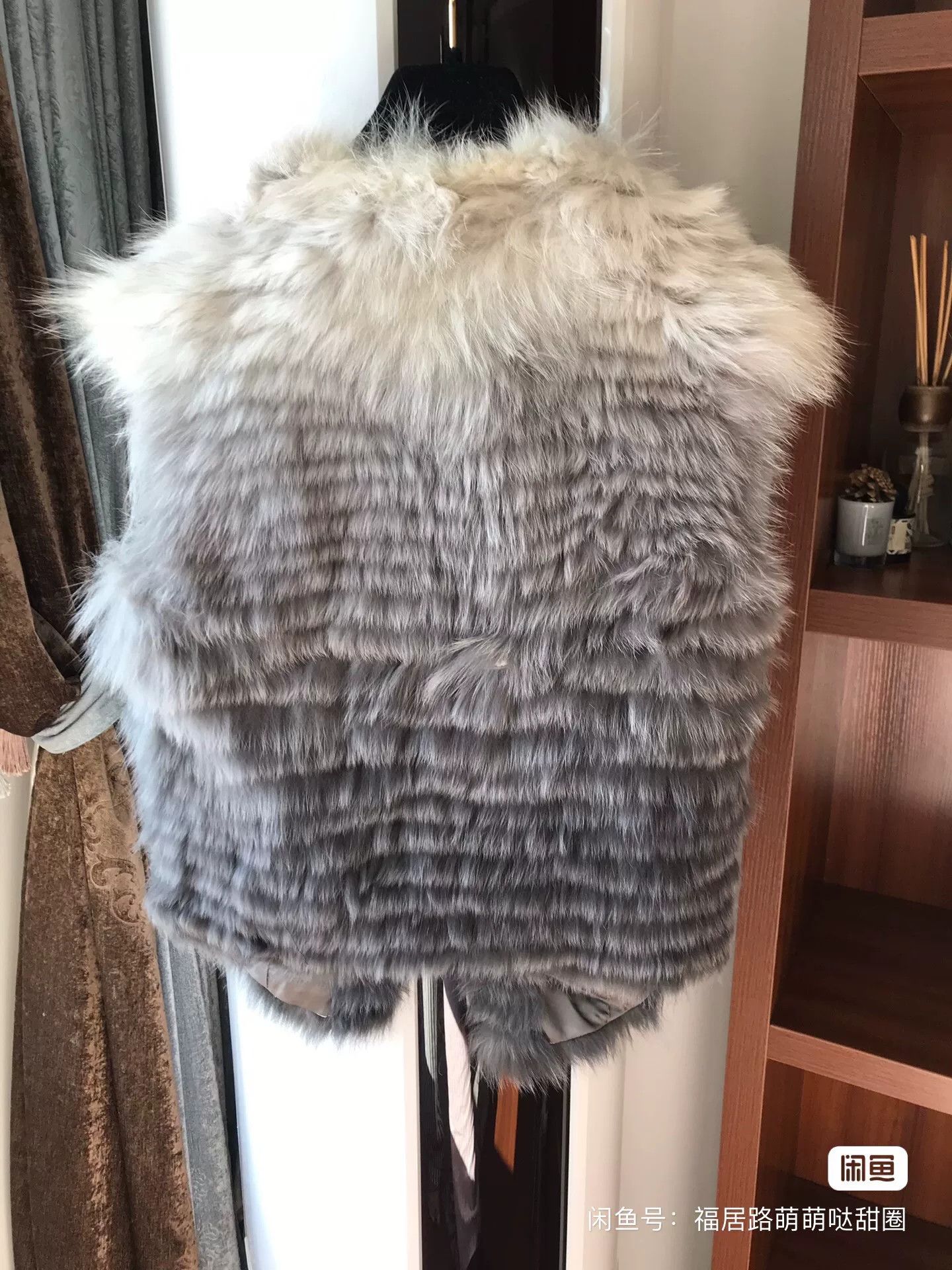 Max Mara Max Mara Fox Fur Vest Size XS / US 0-2 / IT 36-38 - 4 Thumbnail