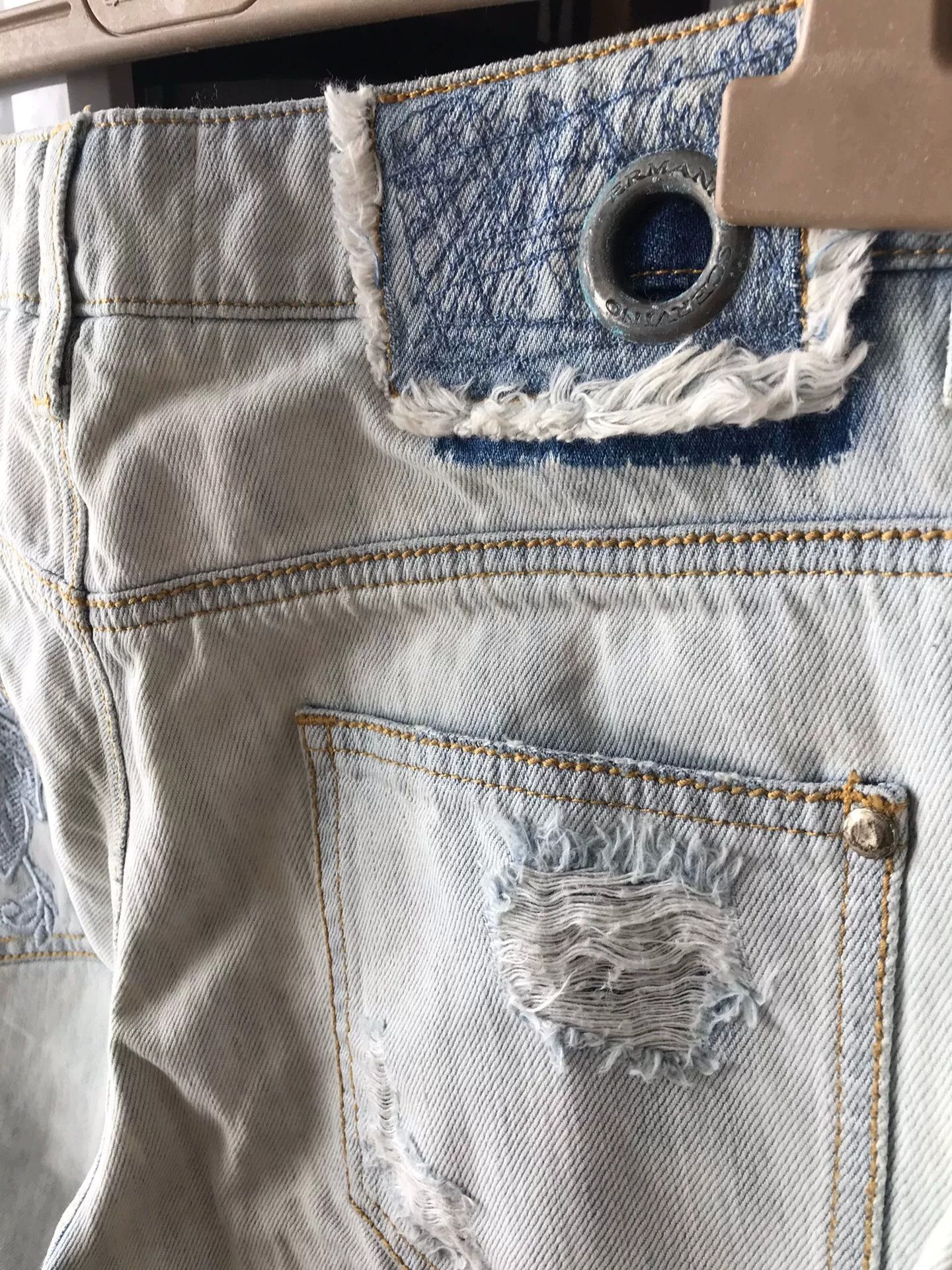 Ermanno Scervino Ermanno Scervino Women's Embroidered Distressed Jeans Size 36" / US 14 / IT 50 - 5 Thumbnail