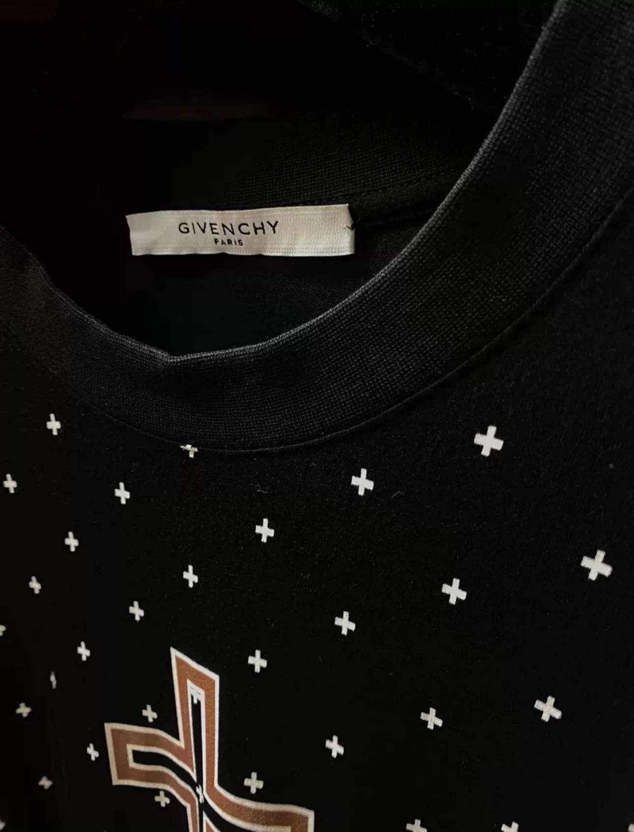 Givenchy Givenchy Authentic Celebrity Style T-shirt Size US S / EU 44-46 / 1 - 4 Thumbnail