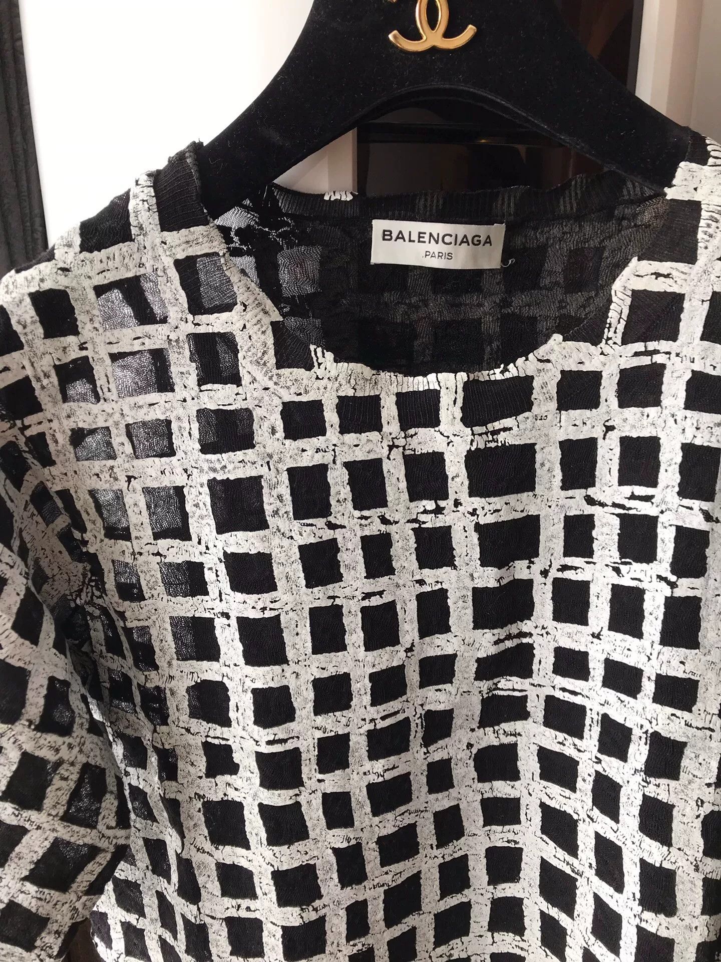 Balenciaga Balenciaga Runway Checked Women's T-Shirt Size XS / US 0-2 / IT 36-38 - 2 Thumbnail
