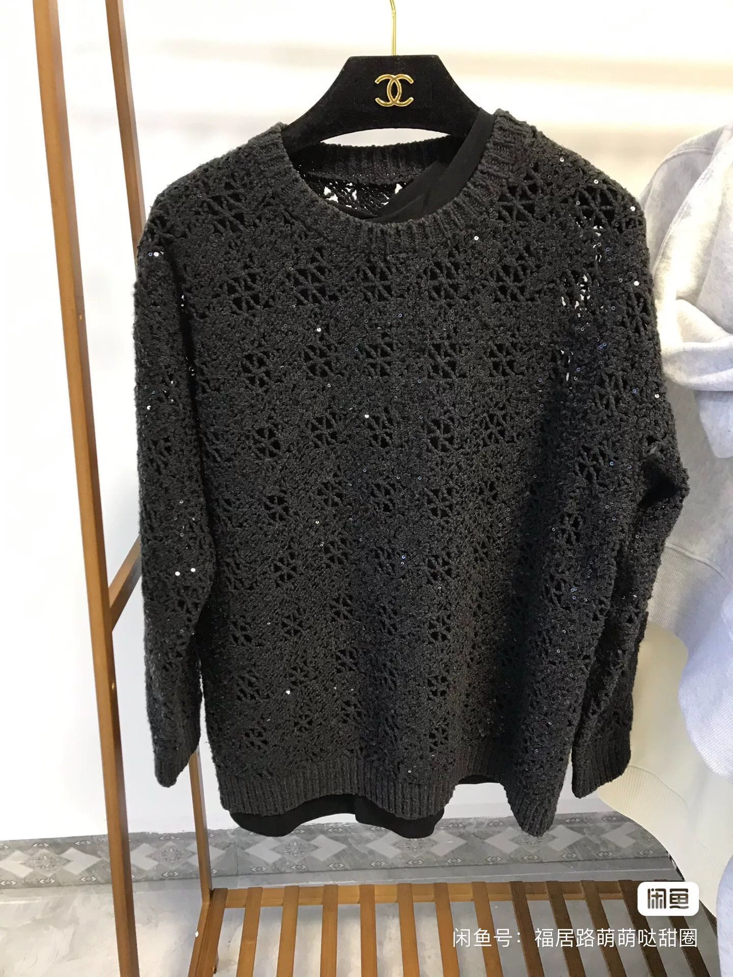 Brunello Cucinelli Brunello Cucinelli Cashmere Hollow Knit Top Size M / US 6-8 / IT 42-44 - 2 Thumbnail
