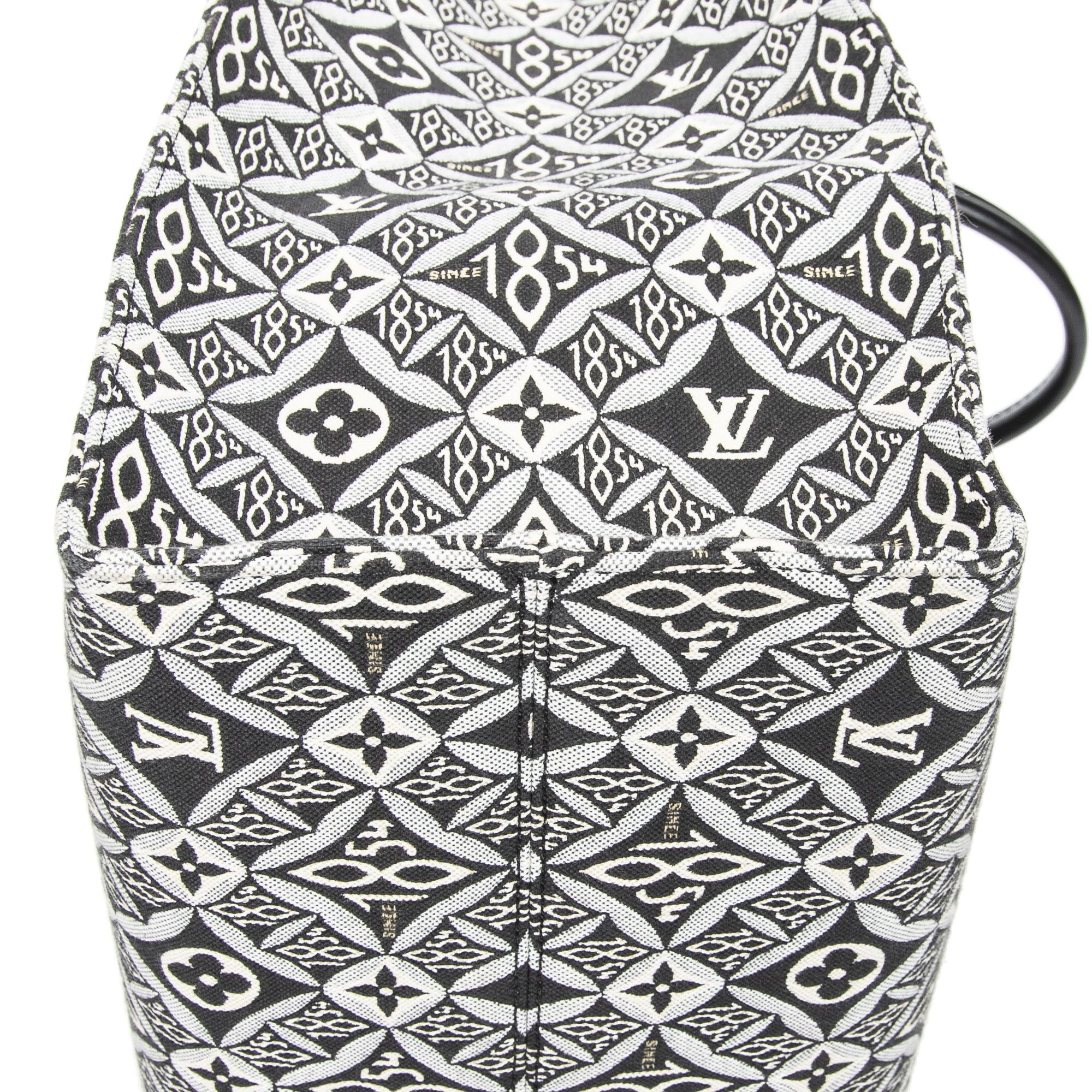 Louis Vuitton On the go GM Size ONE SIZE - 7 Thumbnail