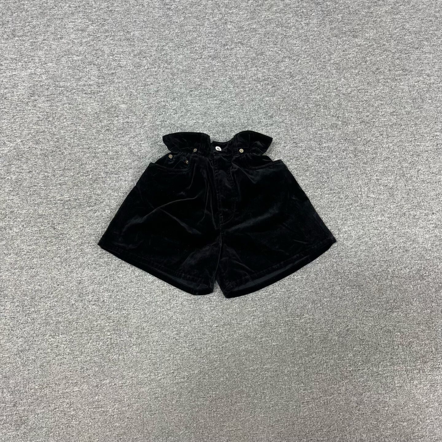 Miu Miu Miu Miu Black Velvet Ruffled High-Waist Shorts Size 36" / US 14 / IT 50 - 2 Thumbnail
