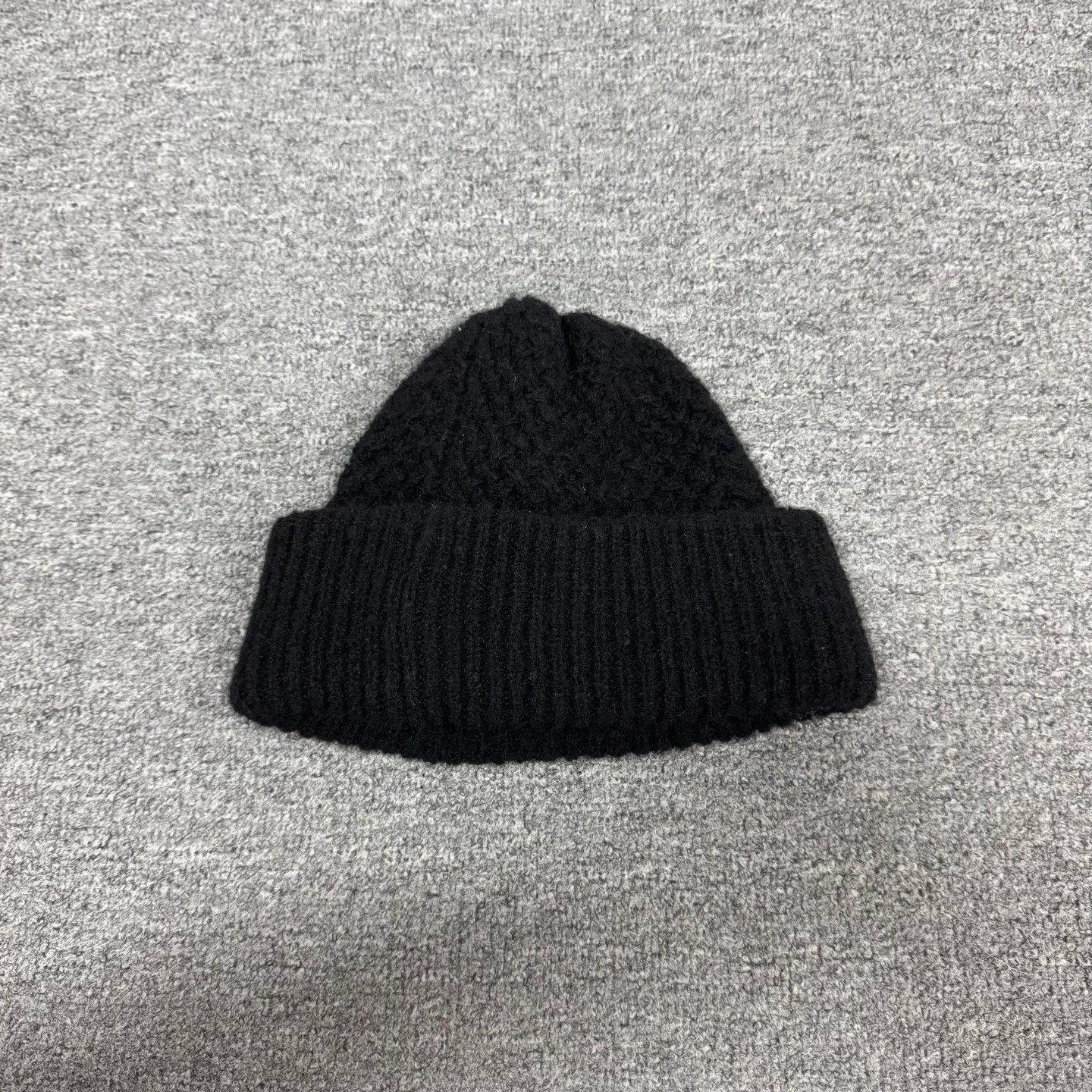 Chanel Chanel Double C Logo Cashmere Beanie Size ONE SIZE - 4 Thumbnail