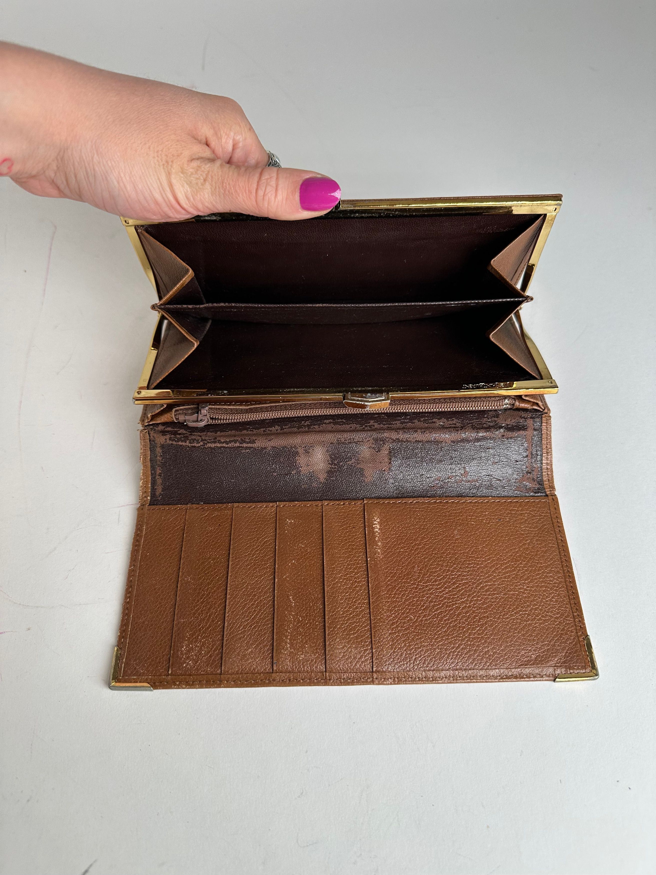 Other Vintage Yves Saint Laurent Leather Long Wallet Brown Size ONE SIZE - 5 Thumbnail