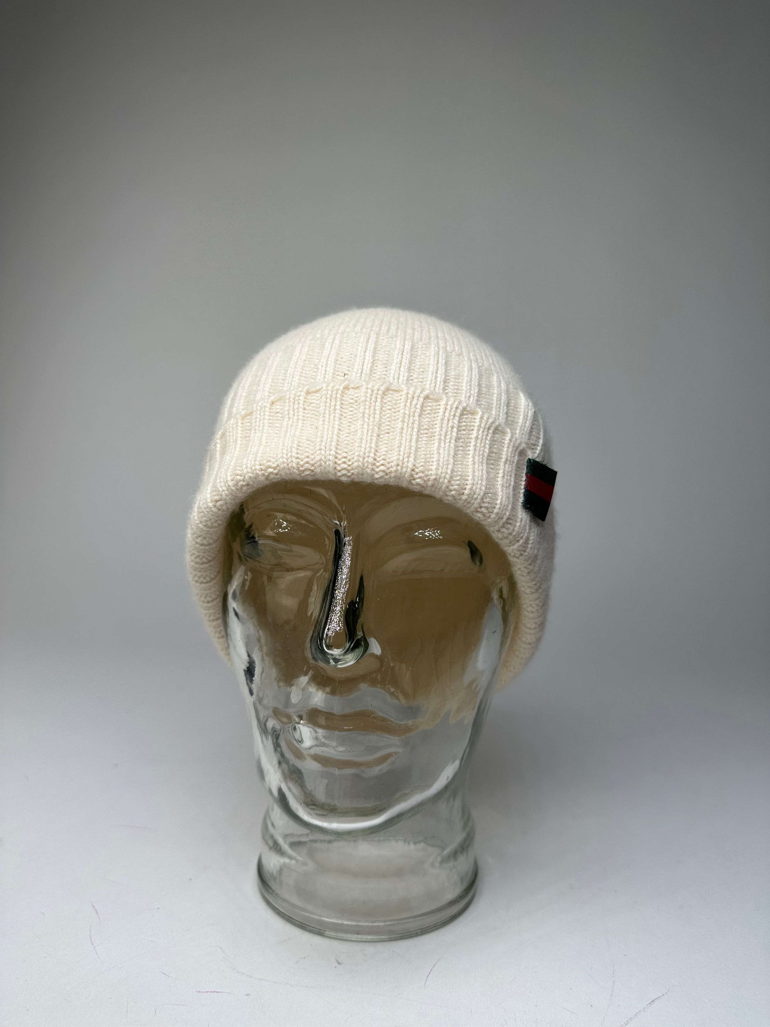 Gucci Vintage Cashmere Beanie M Cream Size ONE SIZE - 3 Thumbnail