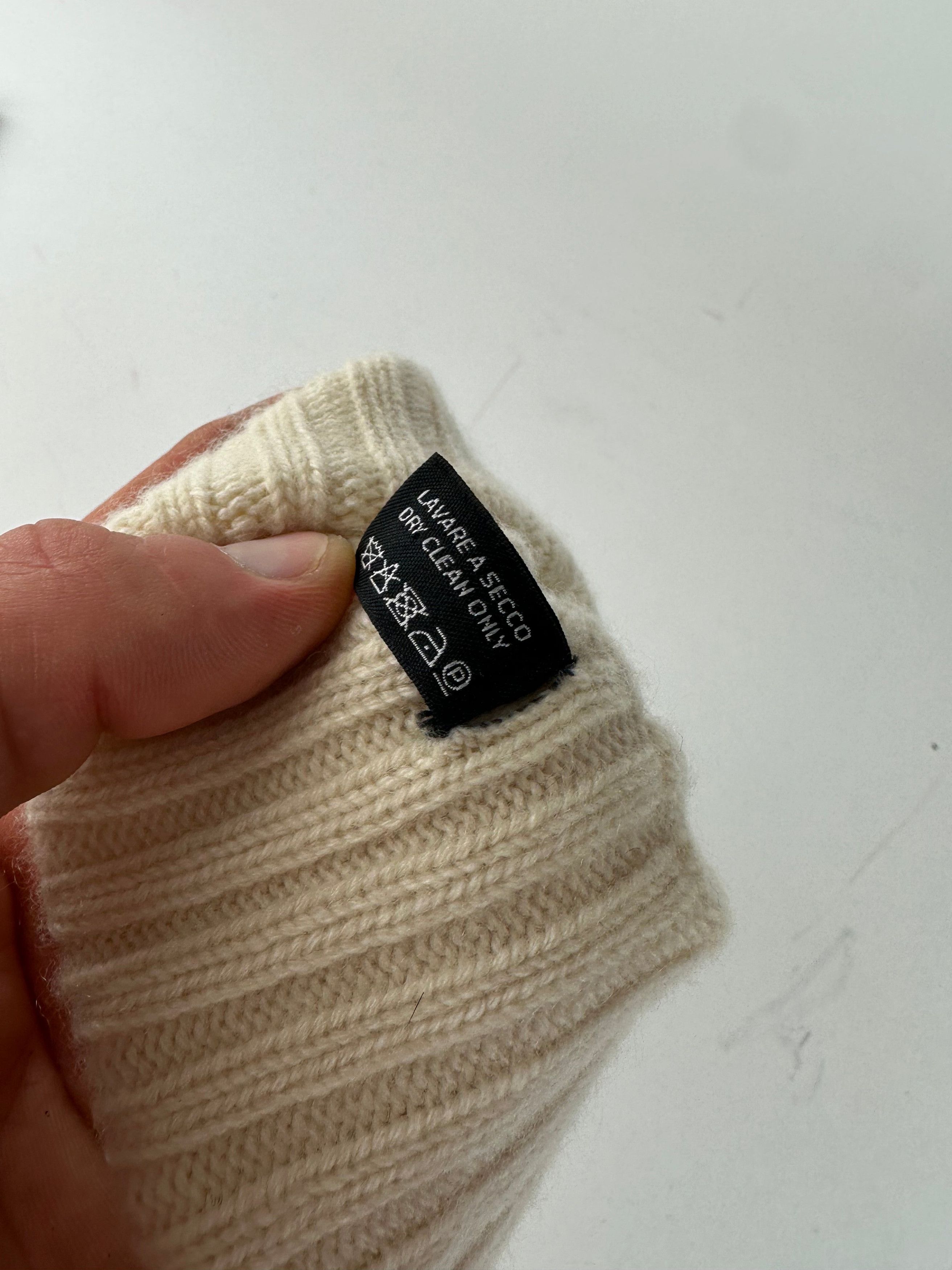 Gucci Vintage Cashmere Beanie M Cream Size ONE SIZE - 6 Thumbnail