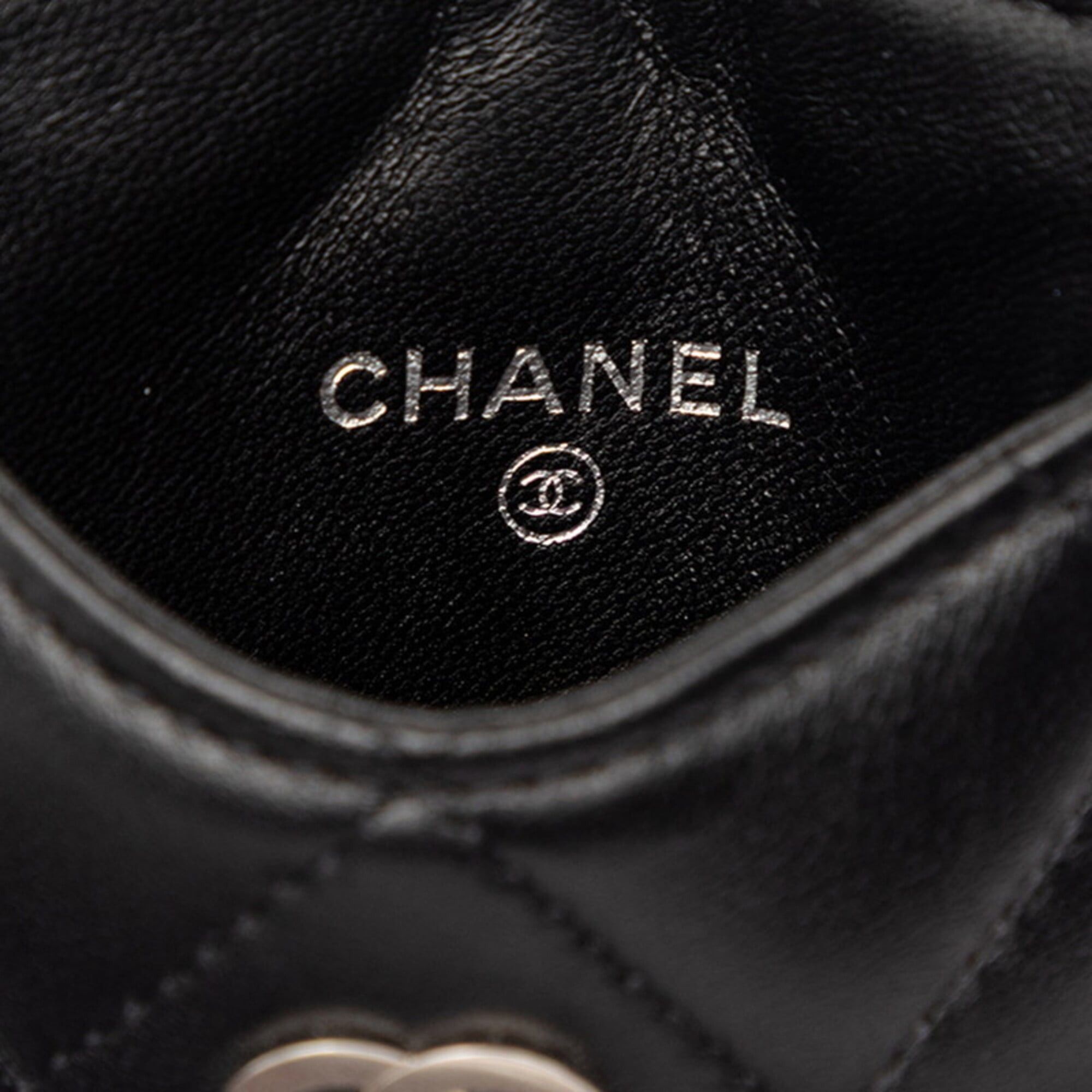 Chanel Chanel Coco Mark Matelassé Pass Case, Black Lambskin, Women's. Size ONE SIZE - 4 Thumbnail