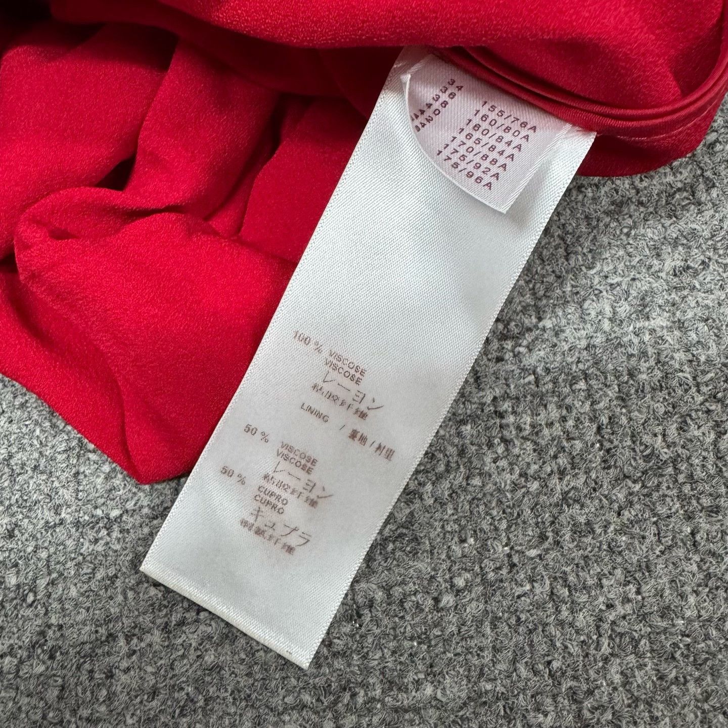 Louis Vuitton Louis Vuitton Red Collared Pleated Fitted Dress Size XXS / US 00 / IT 34 - 6 Thumbnail