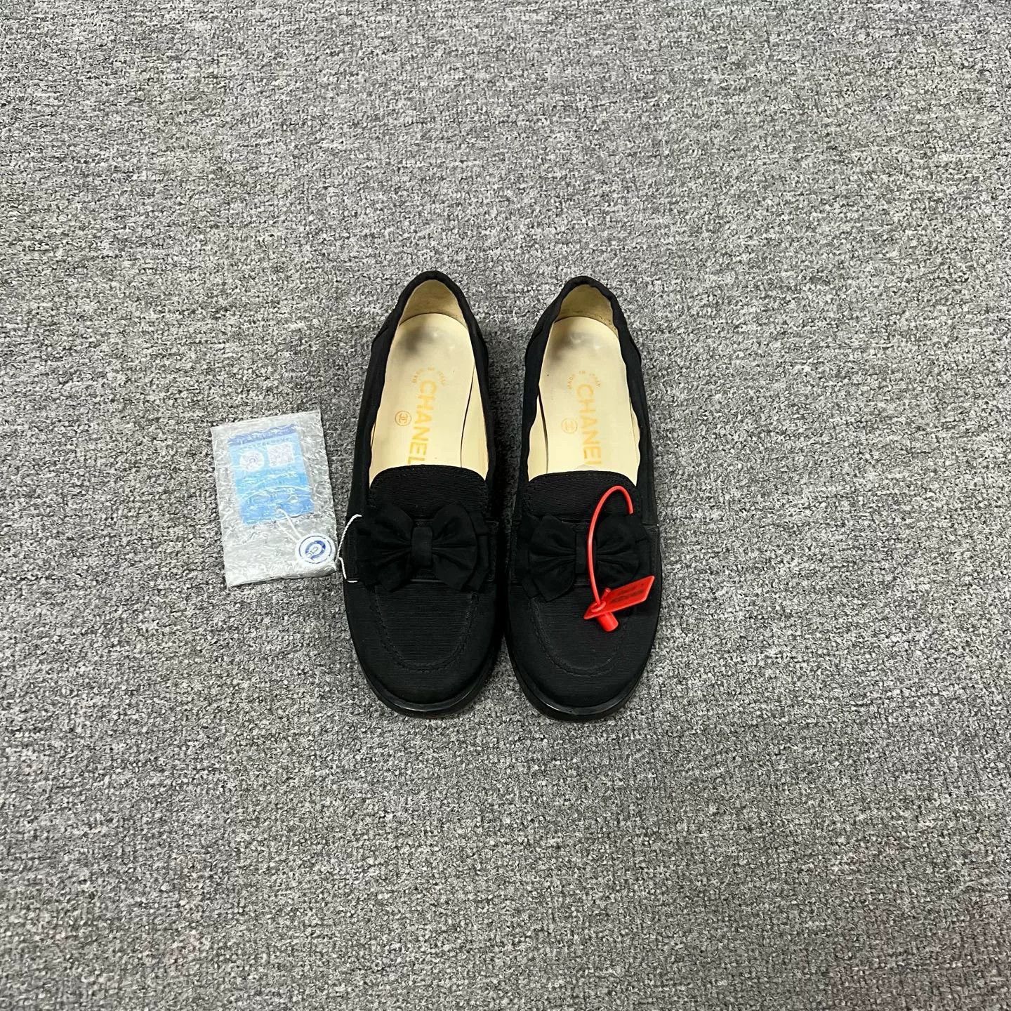 Chanel Chanel Bow Loafers Size US 5.5 / IT 35.5 - 3 Thumbnail