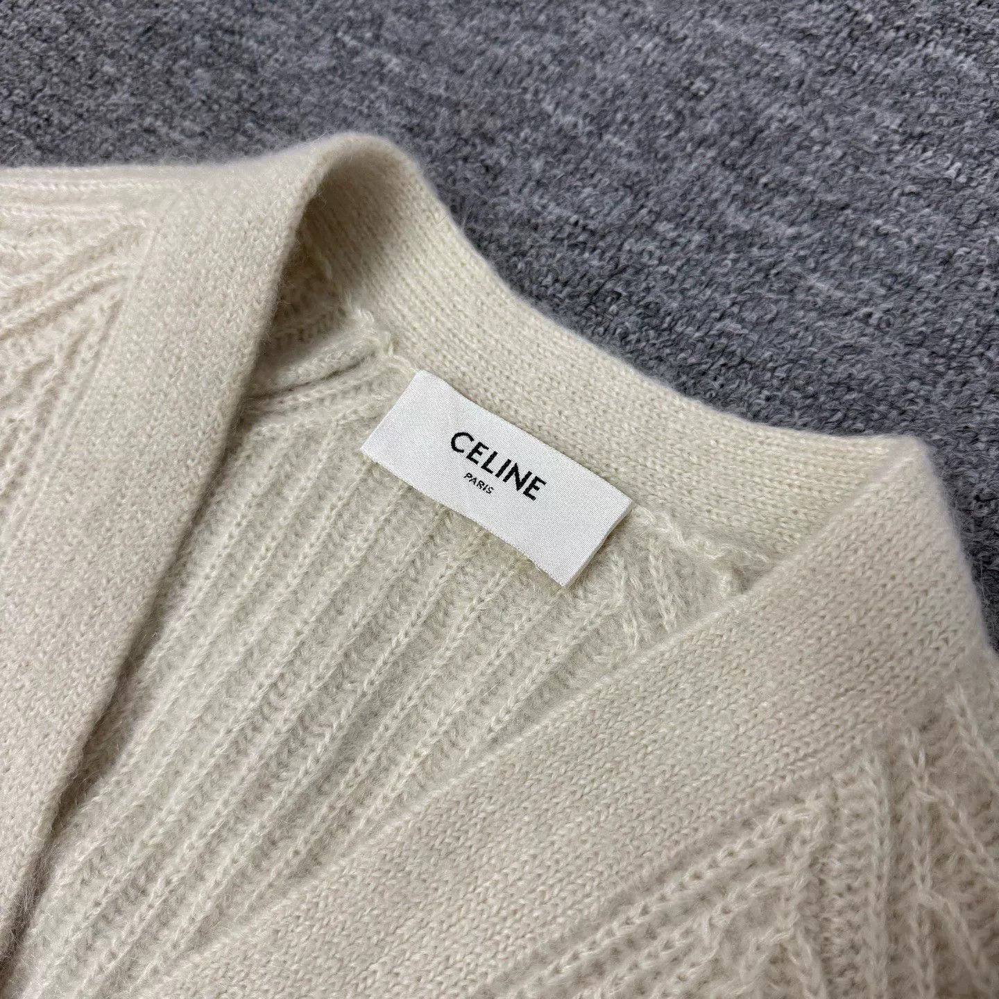 Celine Celine Mohair Knitted Cardigan S Size S / US 4 / IT 40 - 3 Thumbnail