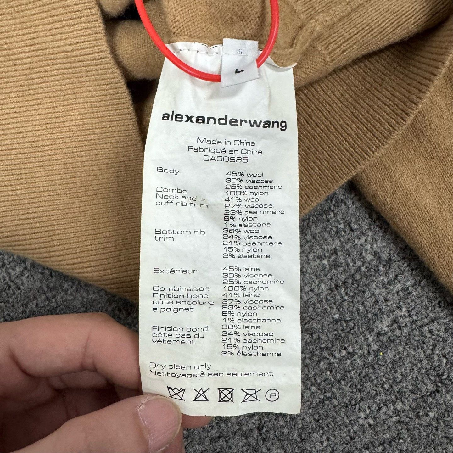 Alexander Wang Alexander Wang Off-Shoulder Short Knit Cardigan Size L / US 10 / IT 46 - 5 Thumbnail
