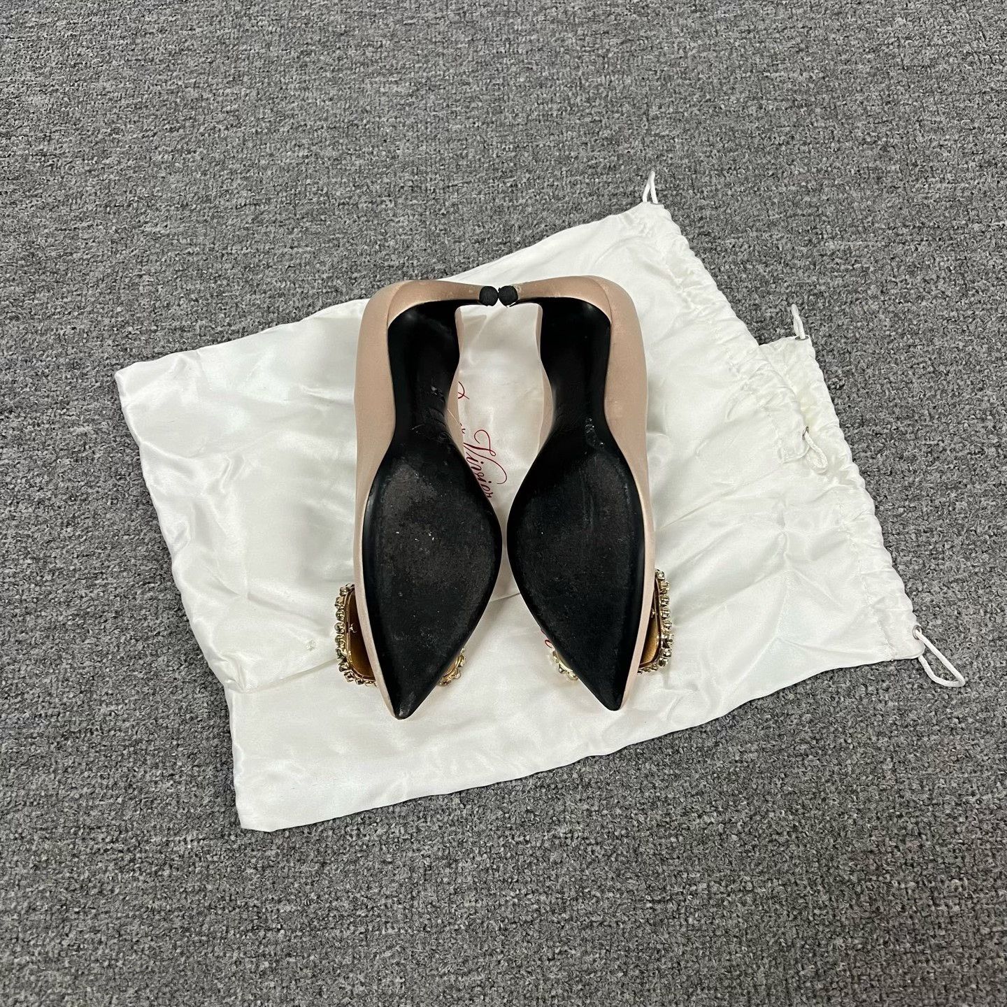 Roger Vivier Roger Vivier RV Crystal Buckle Heels Size US 4 / IT 34 - 4 Thumbnail