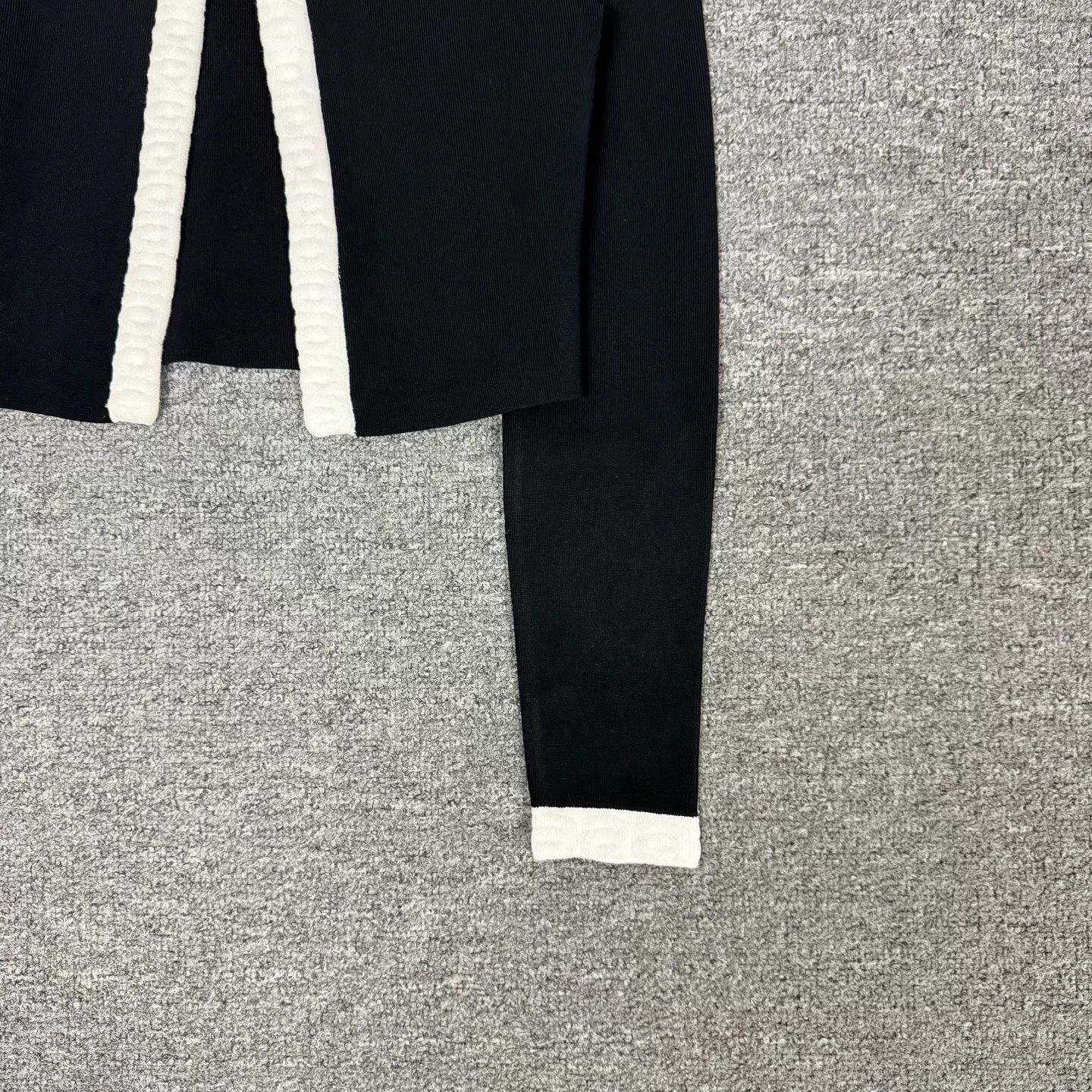 Alexander Wang Alexander Wang Patchwork Knit Cardigan XS Size XS / US 0-2 / IT 36-38 - 3 Thumbnail