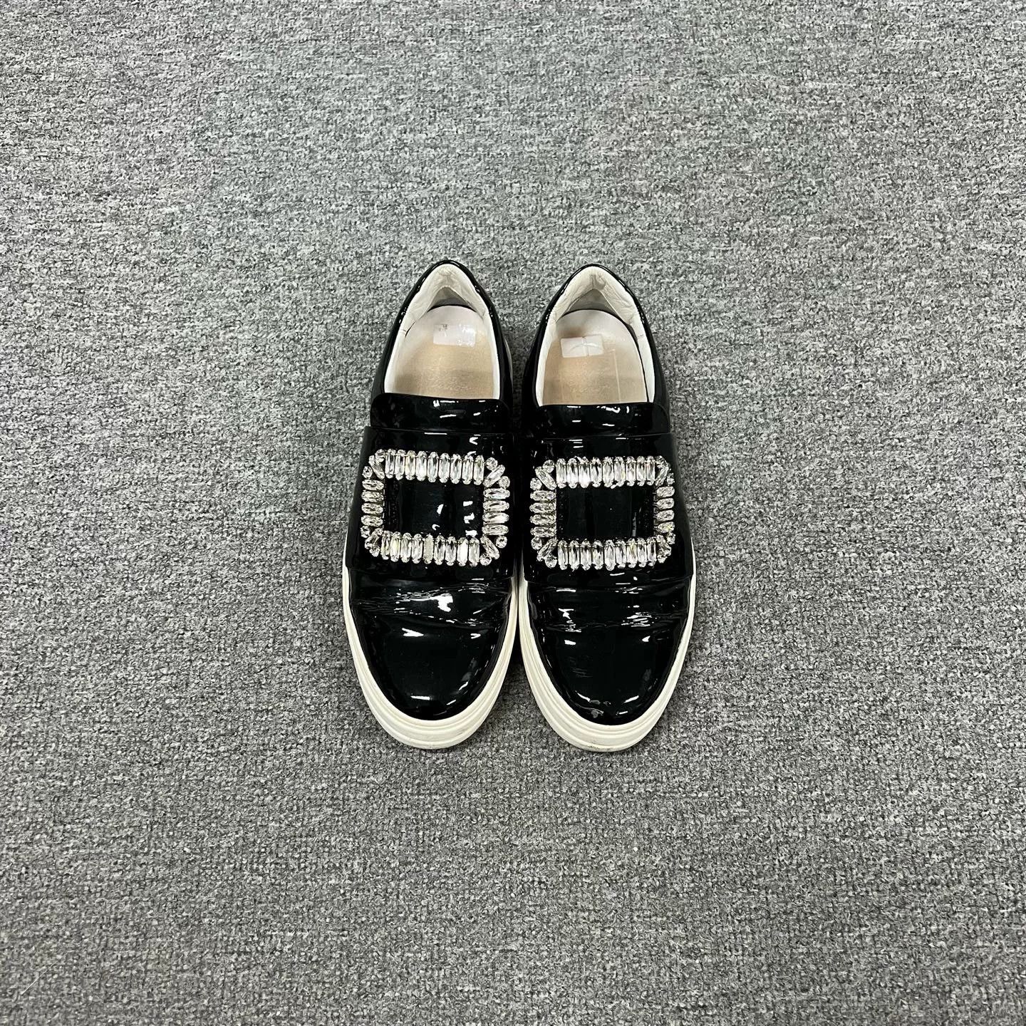Roger Vivier Roger Vivier RV Crystal Buckle Slip-On Size US 7 / IT 37 - 3 Thumbnail