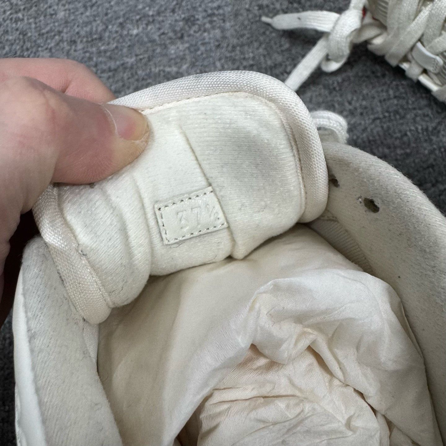 Gucci Gucci Tennis 1977 Low-Top Shoes Size US 6.5 / IT 36.5 - 7 Thumbnail