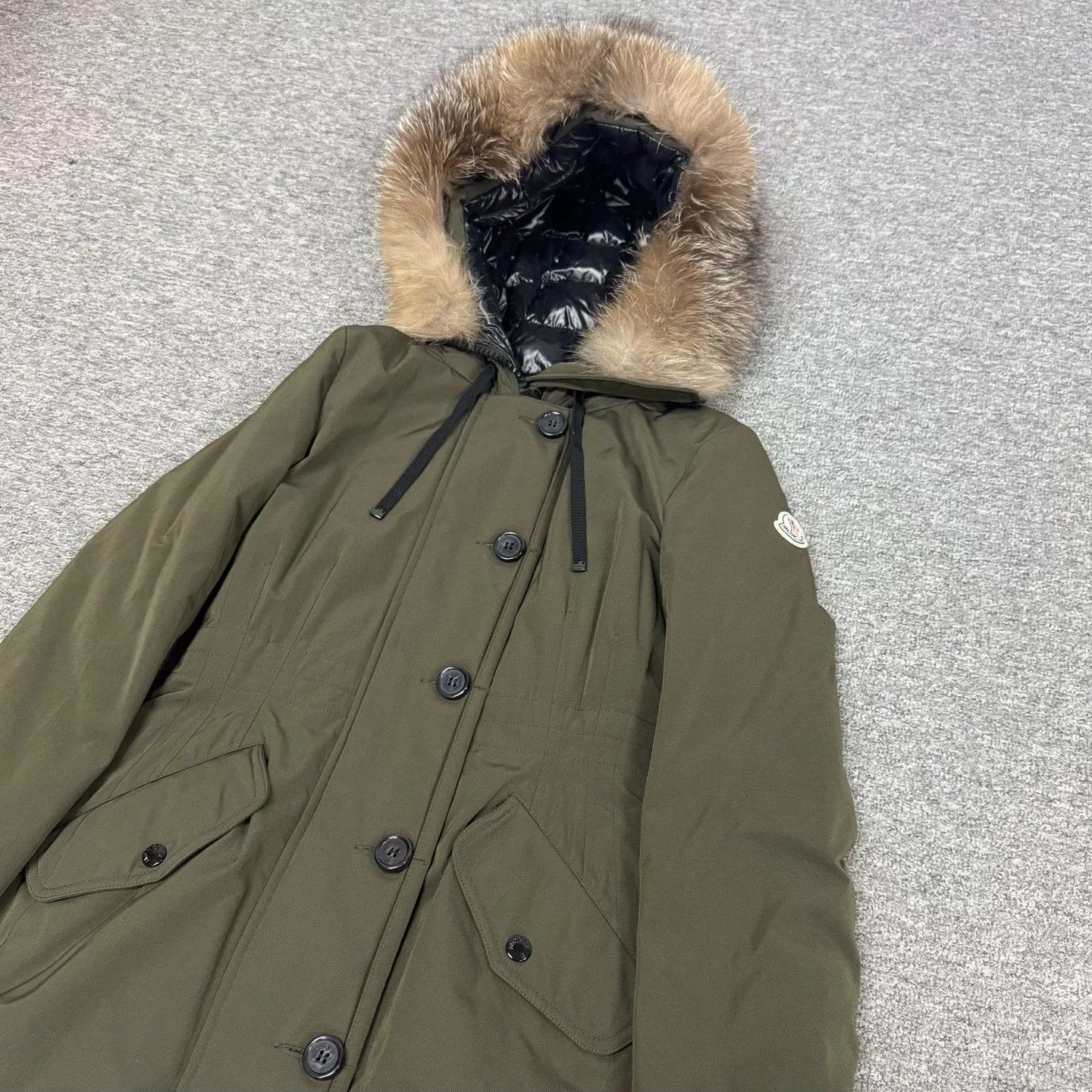 Moncler Moncler Fur Collar Down Jacket Size XS / US 0-2 / IT 36-38 - 4 Thumbnail