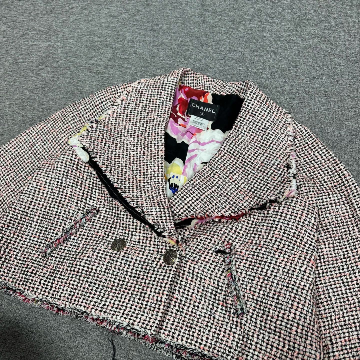 Chanel Chanel Large Lapel Knit Coat Size 42 Size M / US 6-8 / IT 42-44 - 4 Thumbnail