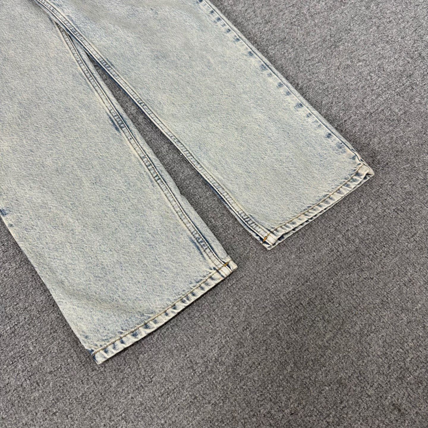 Gucci Gucci Light Blue Washed NY Patch Jeans Size 29" - 3 Thumbnail