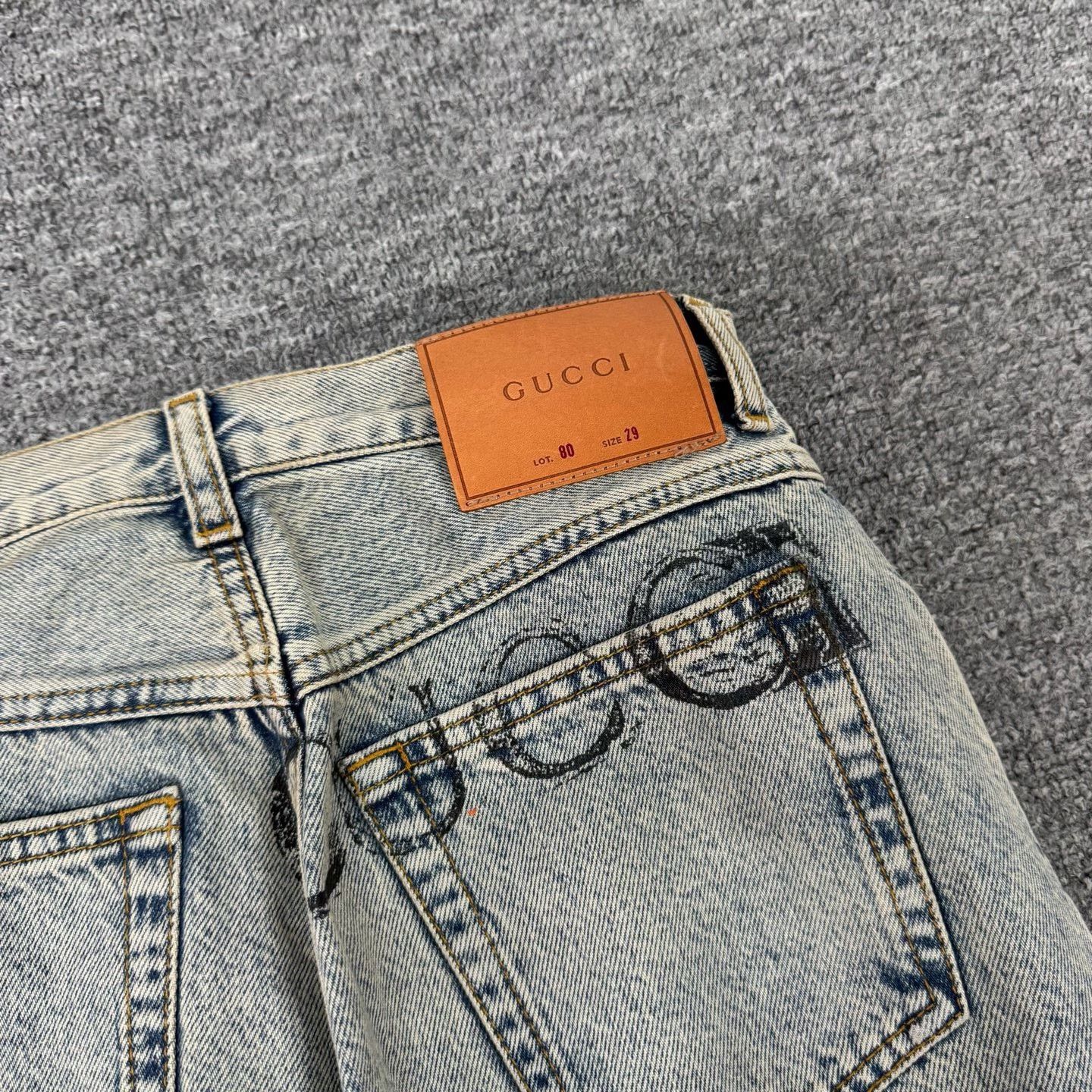 Gucci Gucci Light Blue Washed NY Patch Jeans Size 29" - 6 Thumbnail
