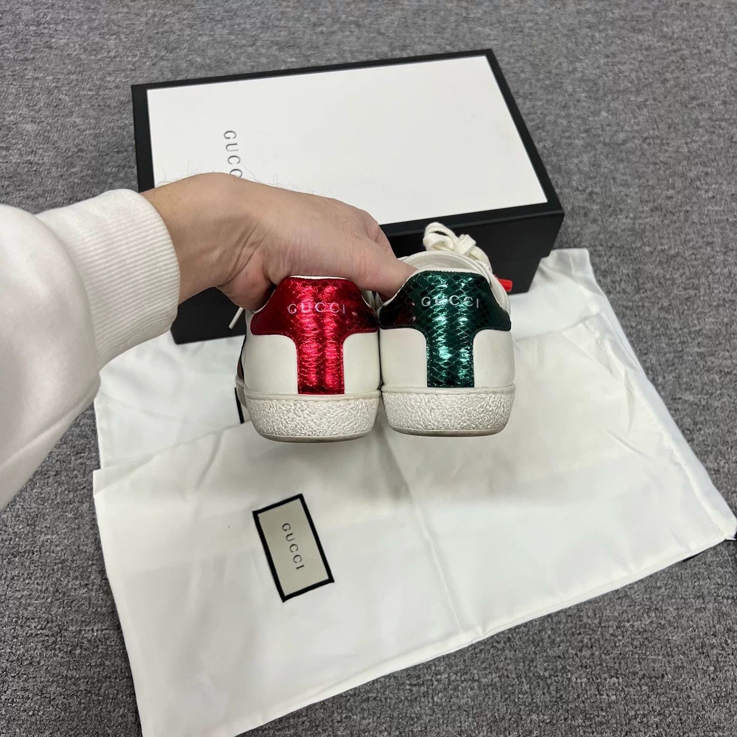 Gucci Gucci Classic Small Bee White Sneakers Size US 5.5 / IT 35.5 - 4 Thumbnail
