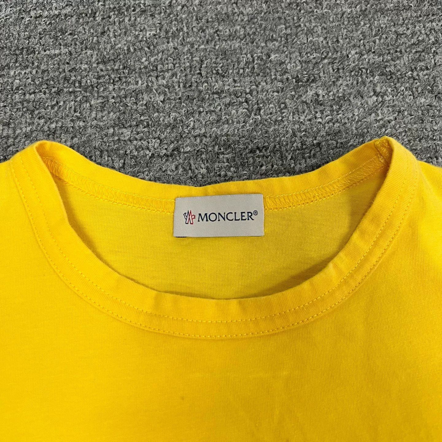 Moncler Moncler Logo Short Sleeve T-Shirt XS Size US XS / EU 42 / 0 - 6 Thumbnail