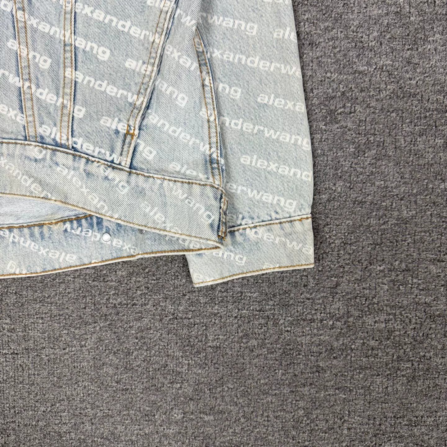 Alexander Wang Alexander Wang All-Over Print Denim Jacket Size XS / US 0-2 / IT 36-38 - 3 Thumbnail