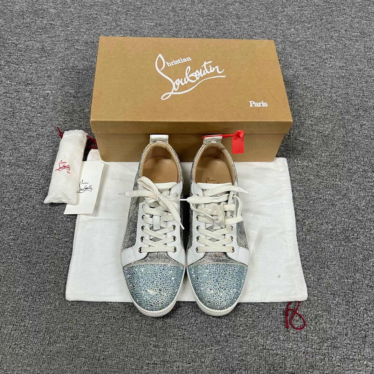 Christian Louboutin Christian Louboutin Blue Low-top Sneakers Size US 8.5 / EU 41-42 - 3 Thumbnail
