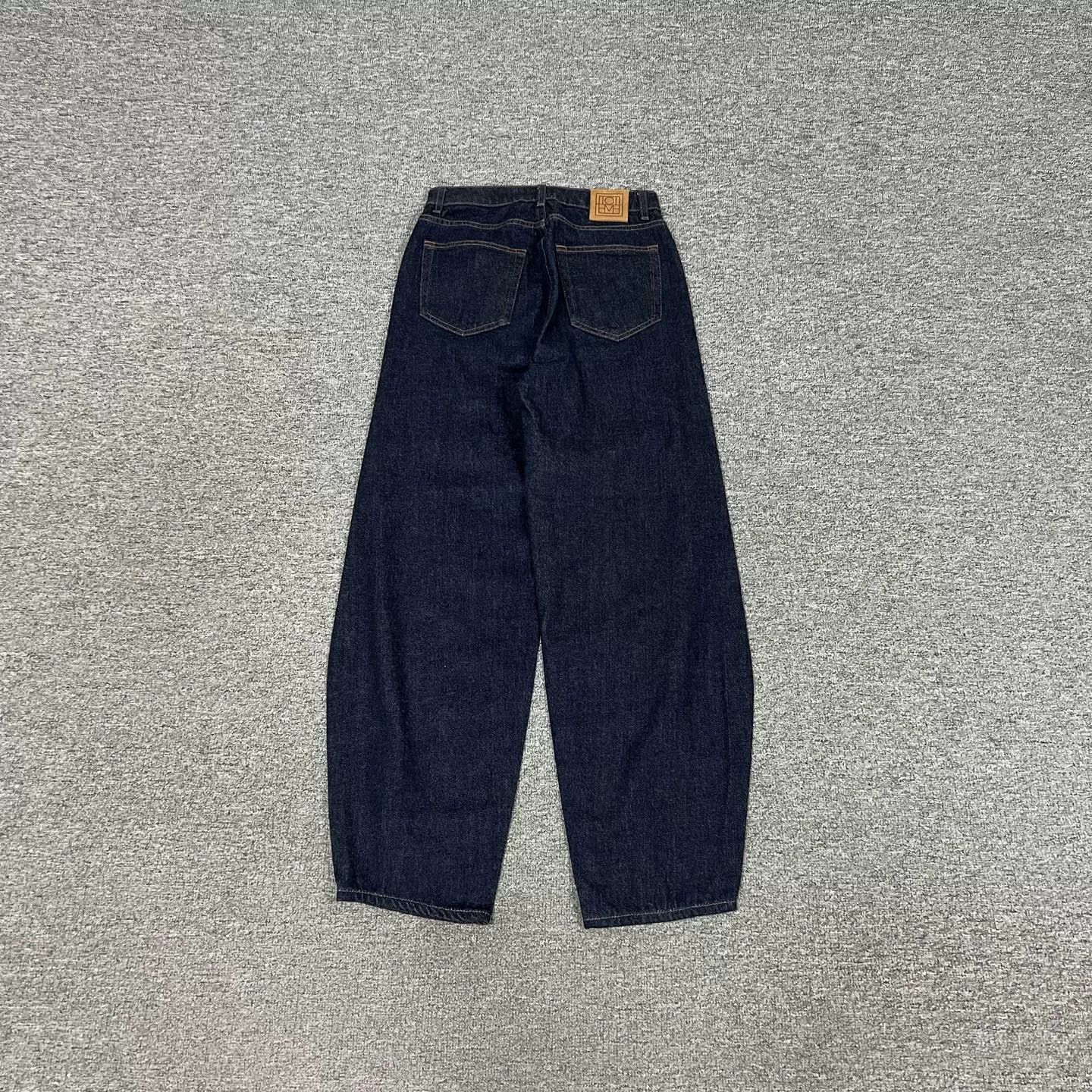 Toteme Toteme Washed Blue Curved Jeans Size 25 Size 25" / US 0 / IT 36 - 2 Thumbnail