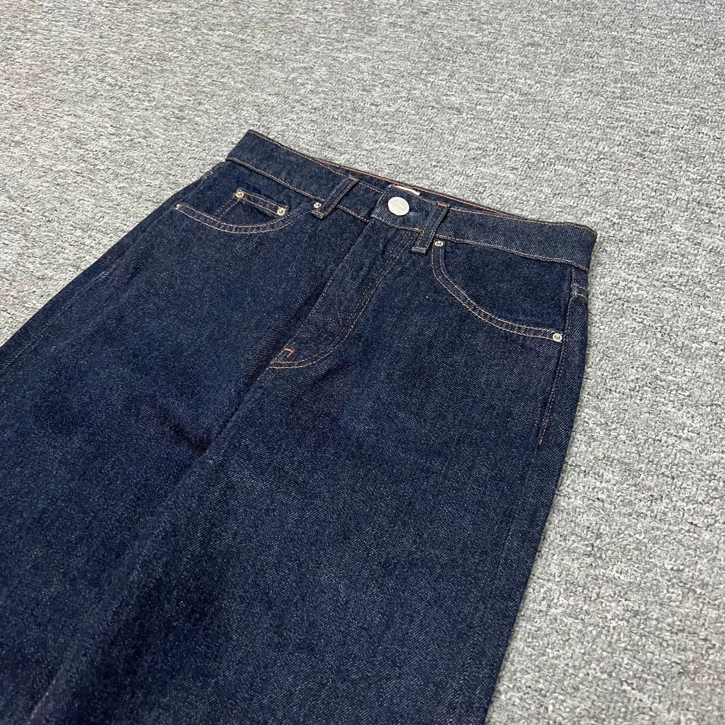 Toteme Toteme Washed Blue Curved Jeans Size 25 Size 25" / US 0 / IT 36 - 4 Thumbnail