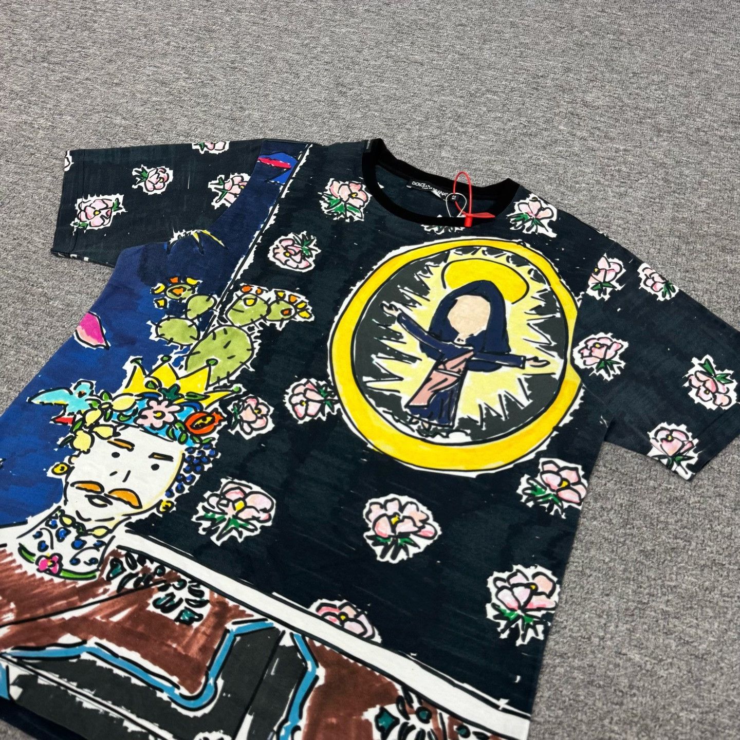 Dolce & Gabbana Dolce Gabbana DG Graffiti Print T-shirt Size US L / EU 52-54 / 3 - 3 Thumbnail