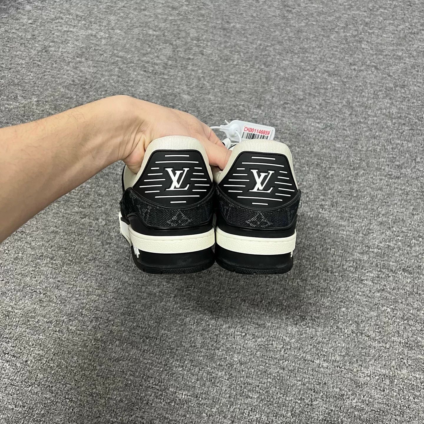 Louis Vuitton Louis Vuitton LV Trainer Sneakers Size US 7.5 / EU 40-41 - 4 Thumbnail