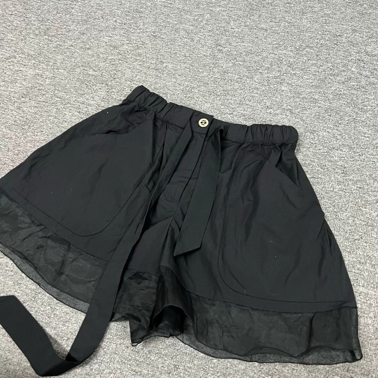Chanel Chanel Double C Bow Strap Tulle Shorts Size 38" / US 16 / IT 52 - 3 Thumbnail