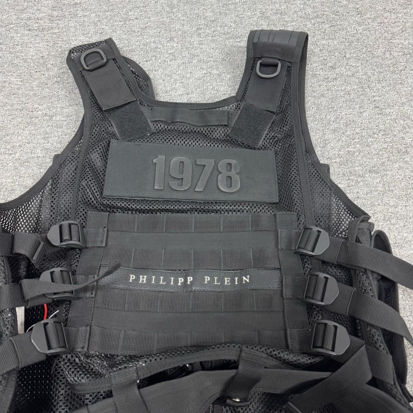 Philipp Plein Philipp Plein Multi-Pocket Tactical Vest Size US M / EU 48-50 / 2 - 7 Thumbnail