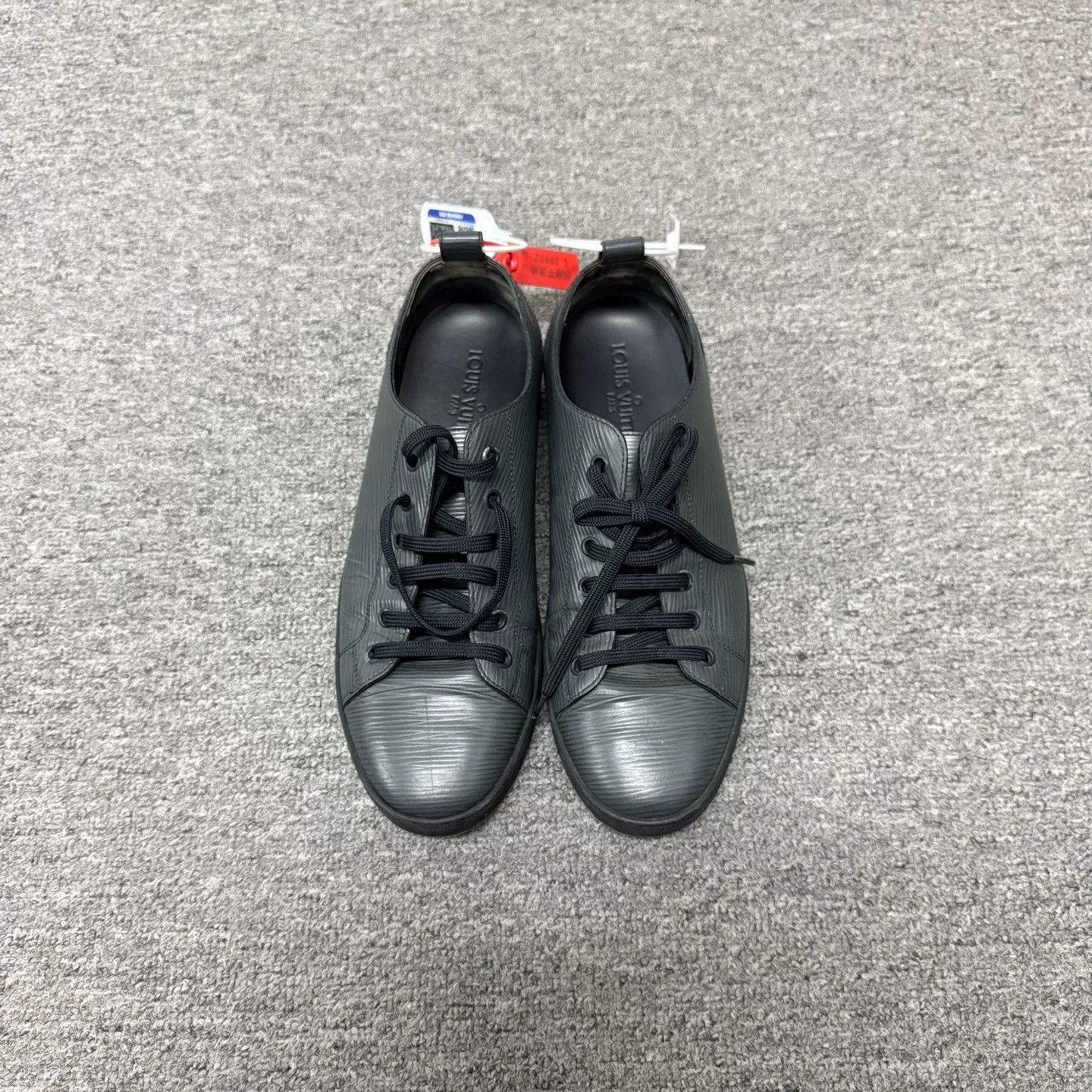 Louis Vuitton Louis Vuitton Water Ripple Low-Top Sneakers Size US 8 / EU 41 - 2 Thumbnail