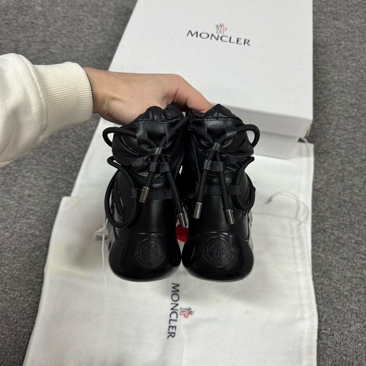 Moncler Moncler Black Down Short Boots Size 35 Size US 4 / IT 34 - 4 Thumbnail